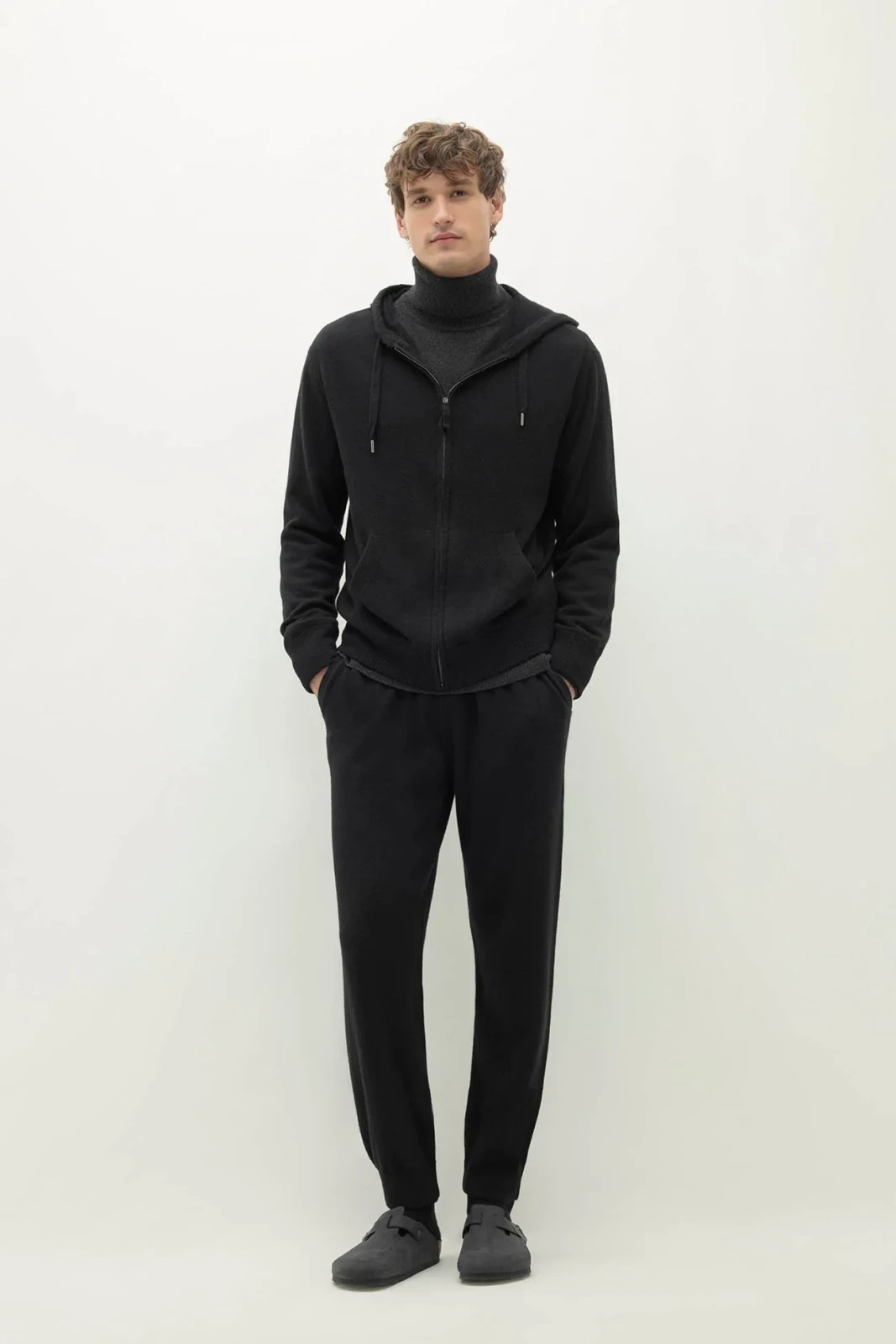 KARTER CASHMERE JOGGERS - BLACK
