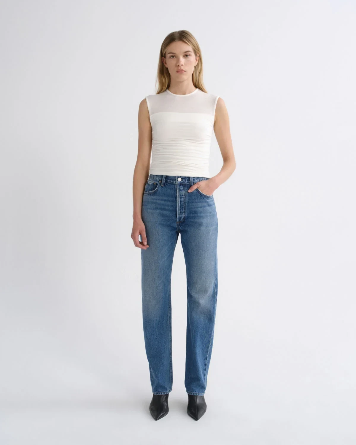 90's Pinch Waist High Rise Straight Long (Weightless) in Circulate