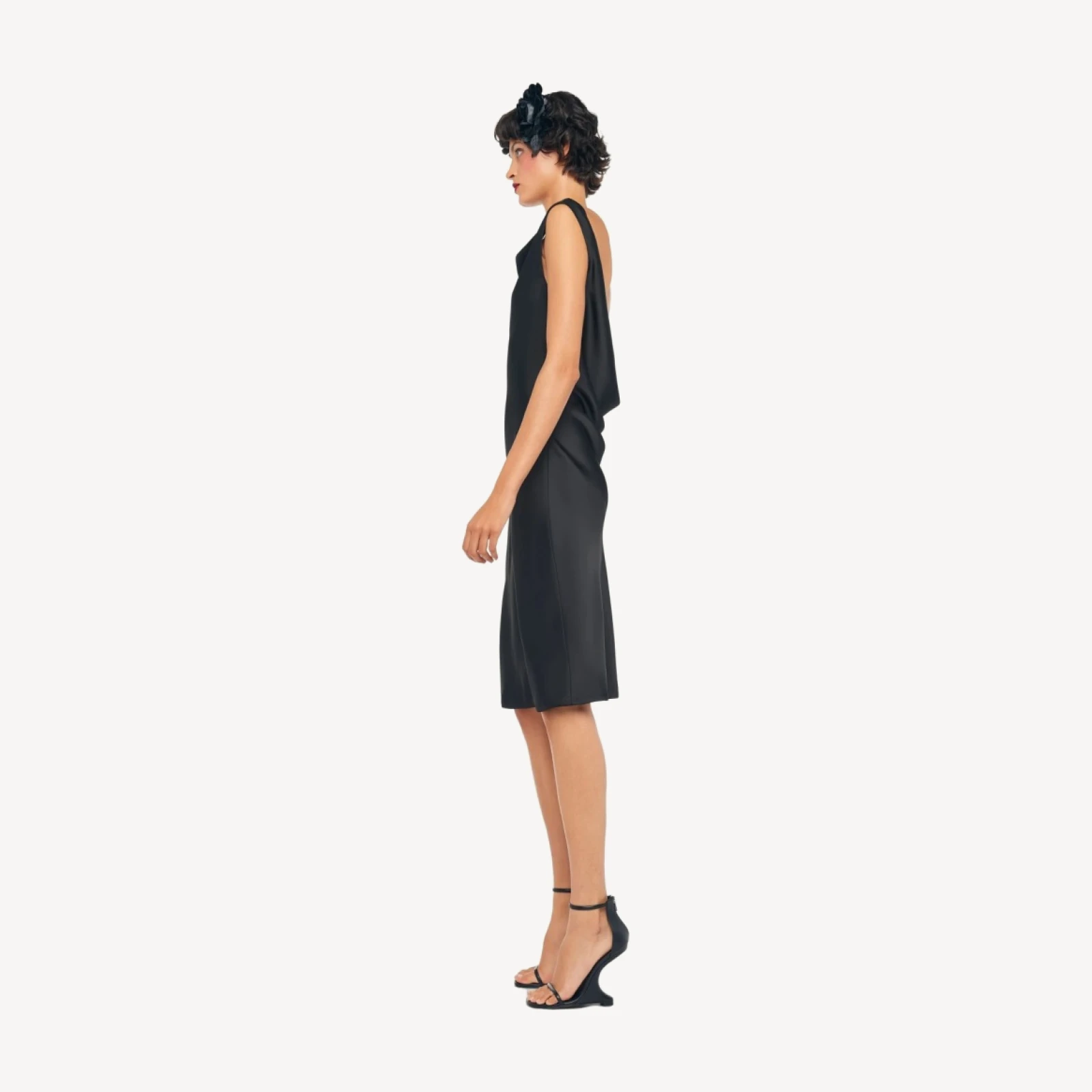 SLEEVELESS LOW BACK DRAPE MINI DRESS