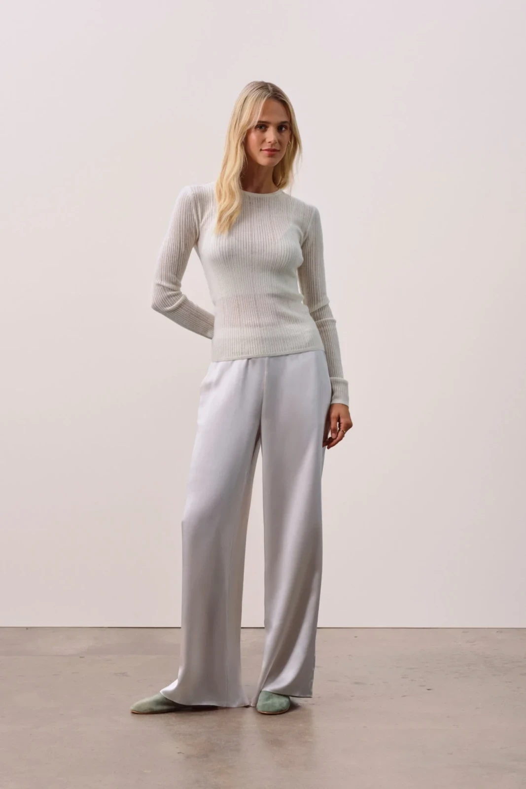 MABLE TRELLIS LONG SLEEVE CASHMERE TEE - ECRU