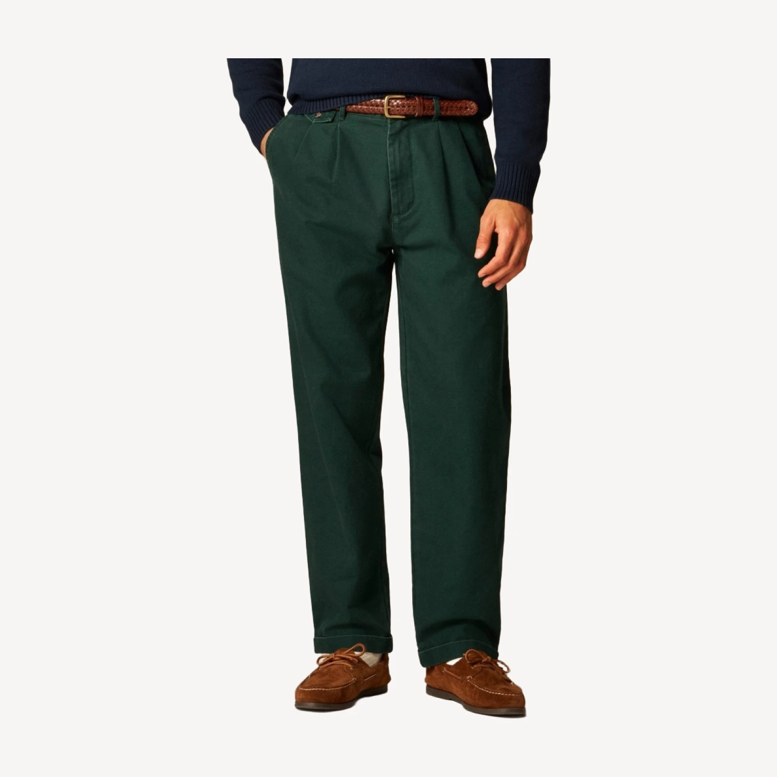 Relaxed-fit double-pleated chino pant in washed canvas