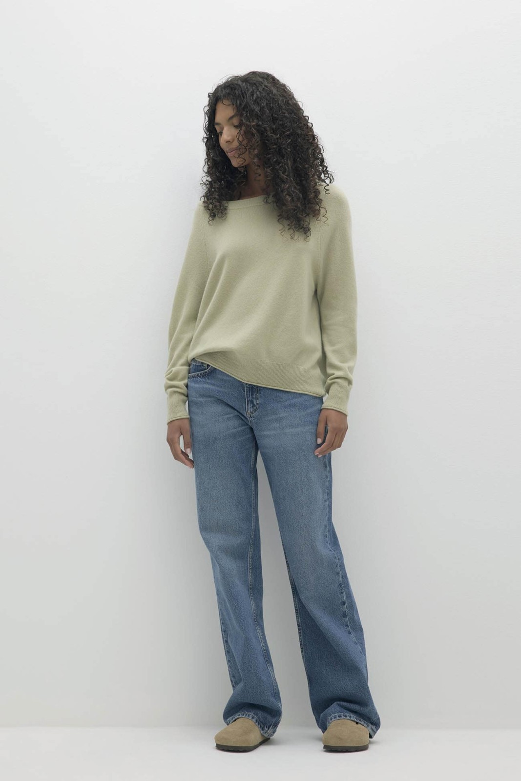 AZALEA CASHMERE OFF THE SHOULDER SWEATER - MATCHA