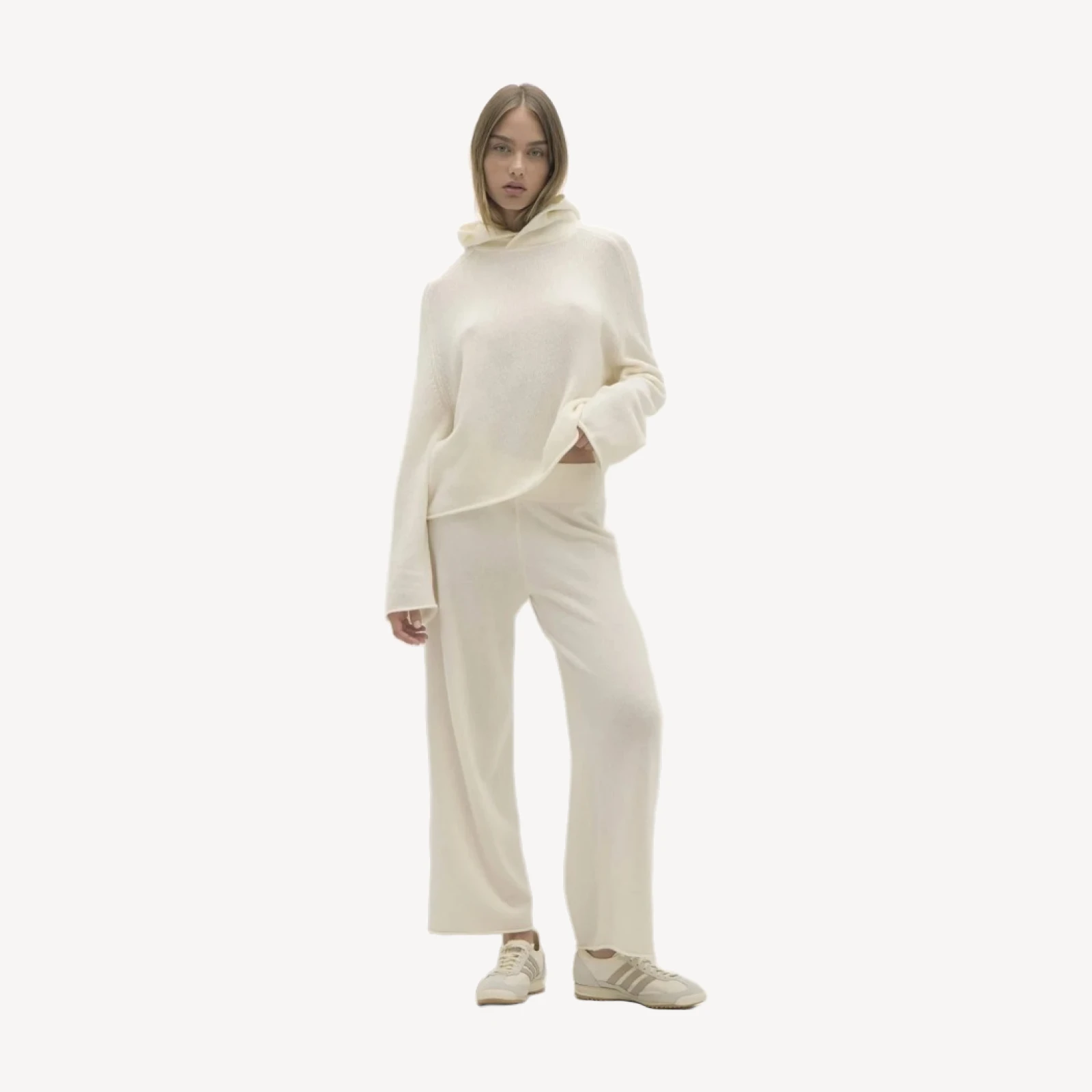 MAGLIA CON CAPPUCCIO MAI IN CASHMERE - ECRÙ