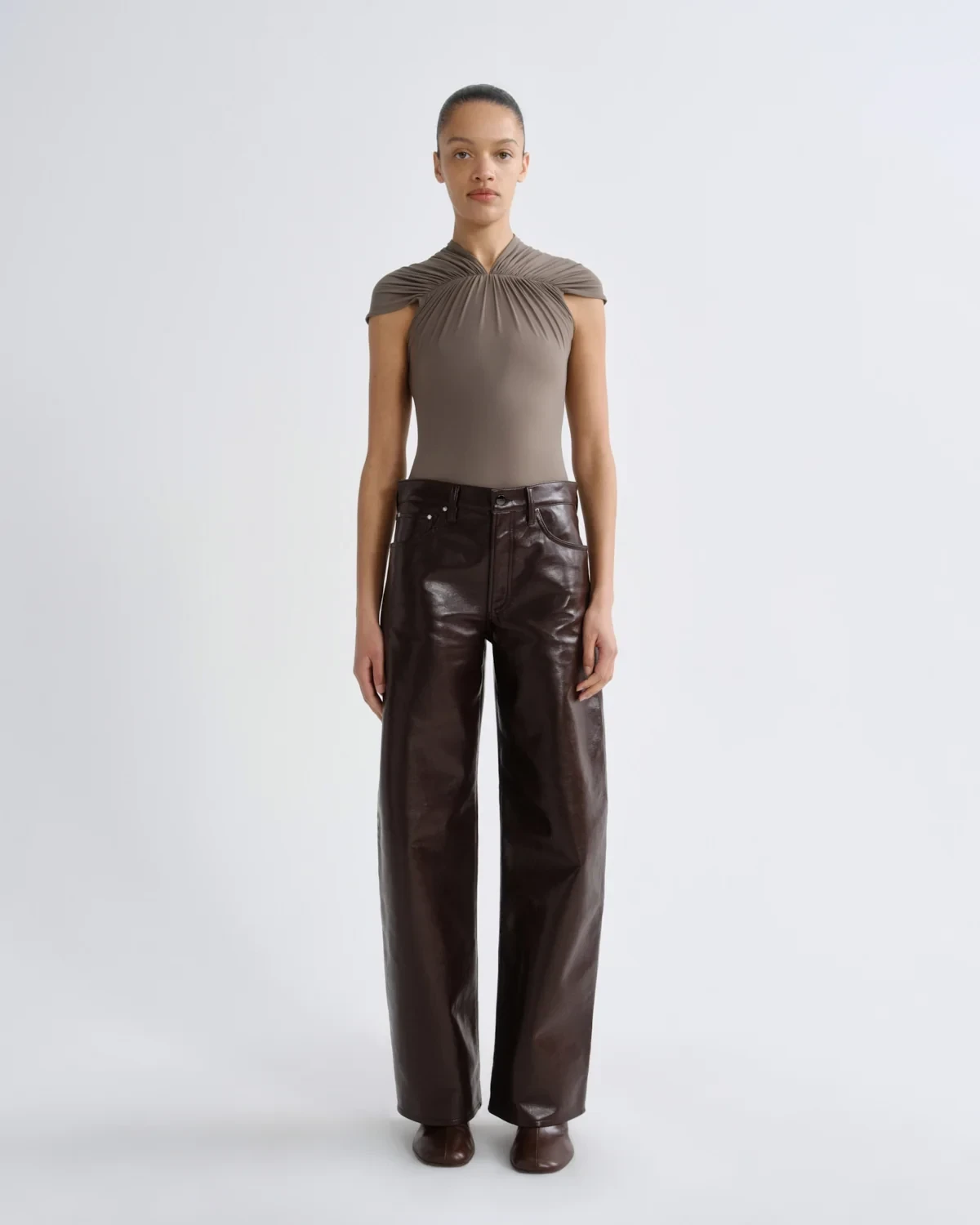 Arc Jean 32" (Recycled Leather) in Madera