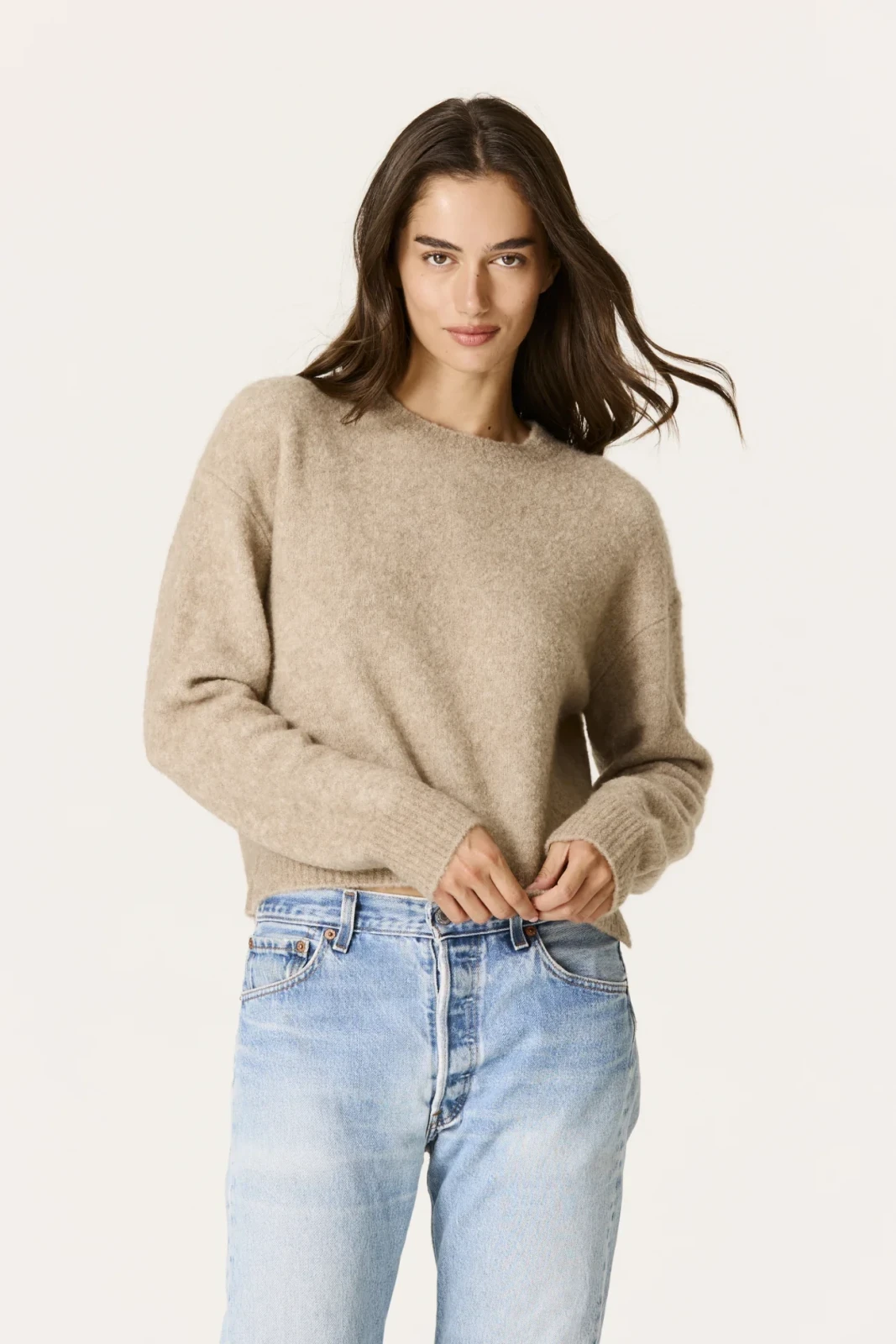 SELENE BOUCLE CROPPED SWEATER - CHINCHILLA