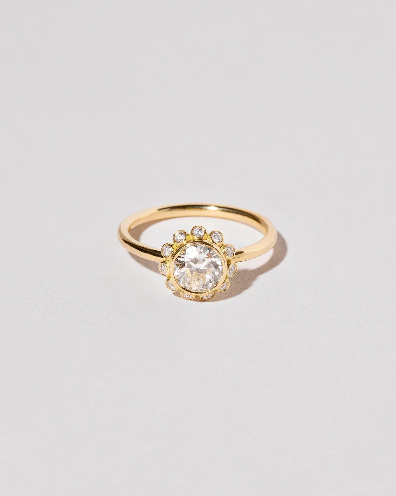 Halo Ring