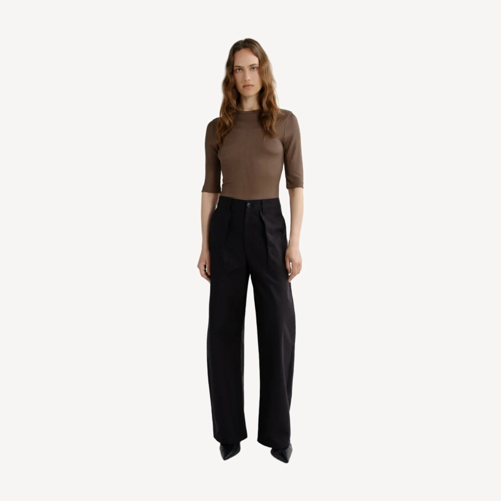 Low Curve Utility Jean (Sateen) in Black