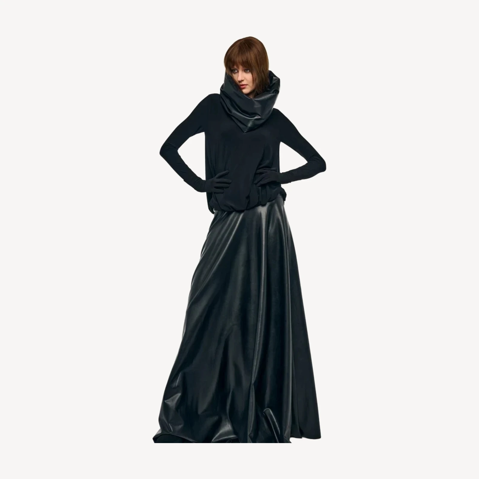 FLARED SKIRT TO FLOOR