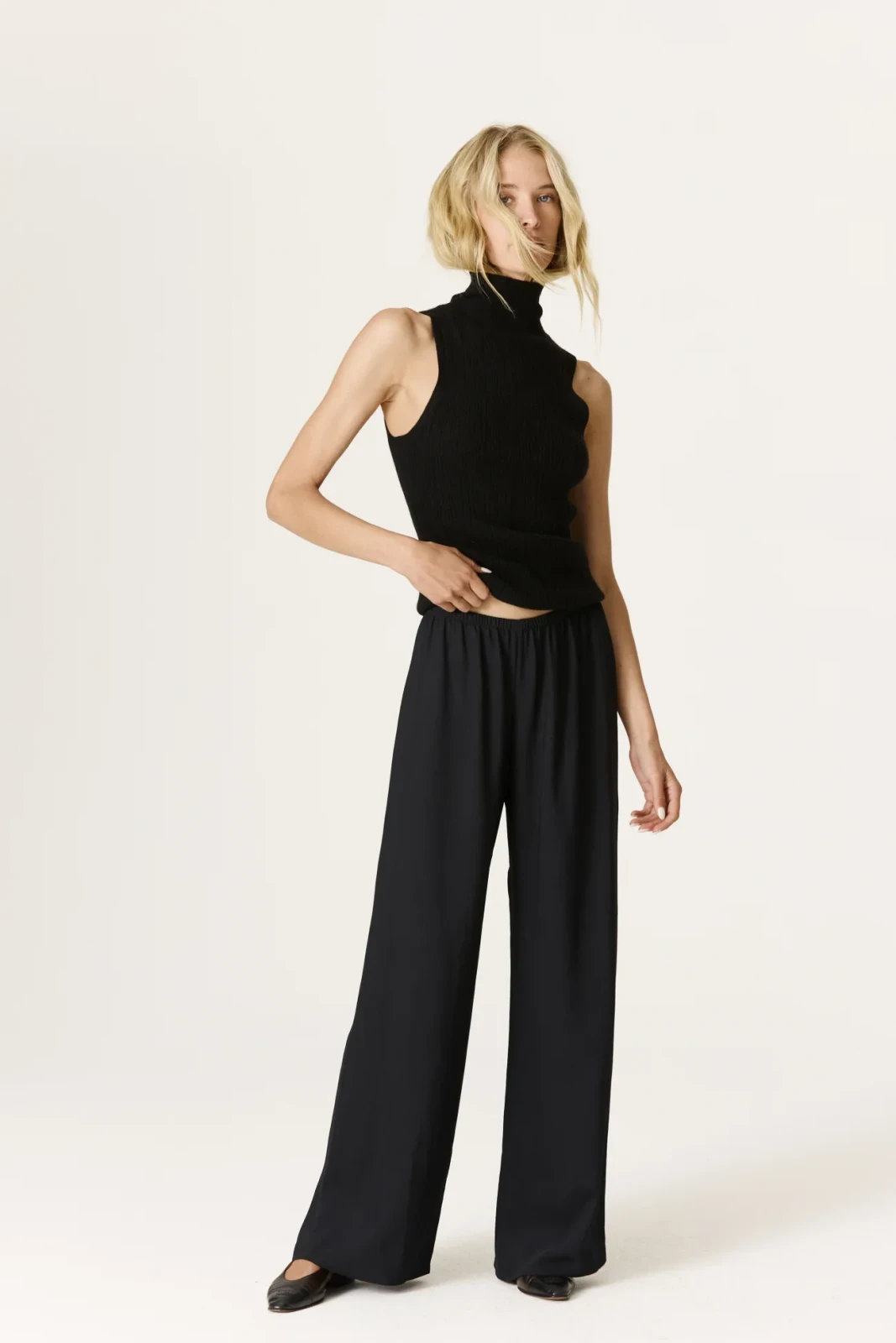 ESTHER CREPE WIDE LEG PANT - BLACK