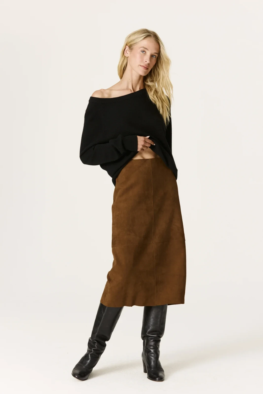 PIPPA SUEDE MIDI SKIRT - HAZELNUT