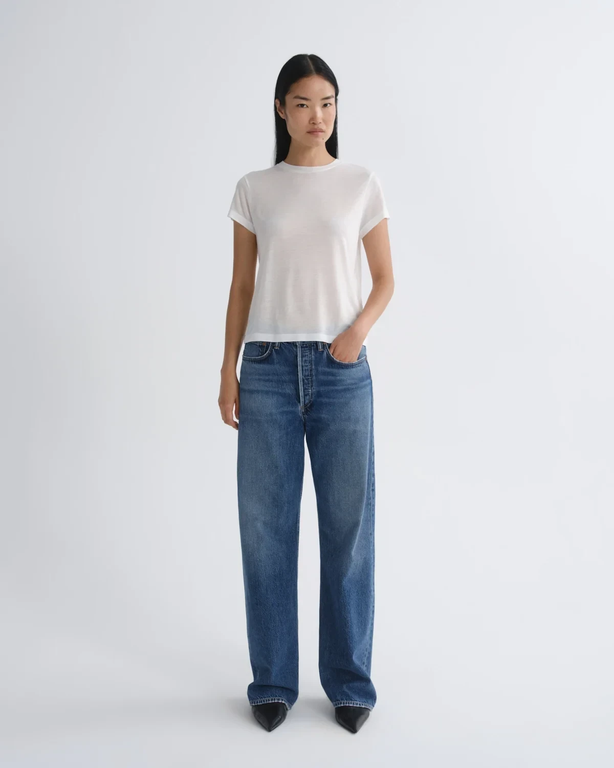 Vintage Loose (Weightless) in Curb