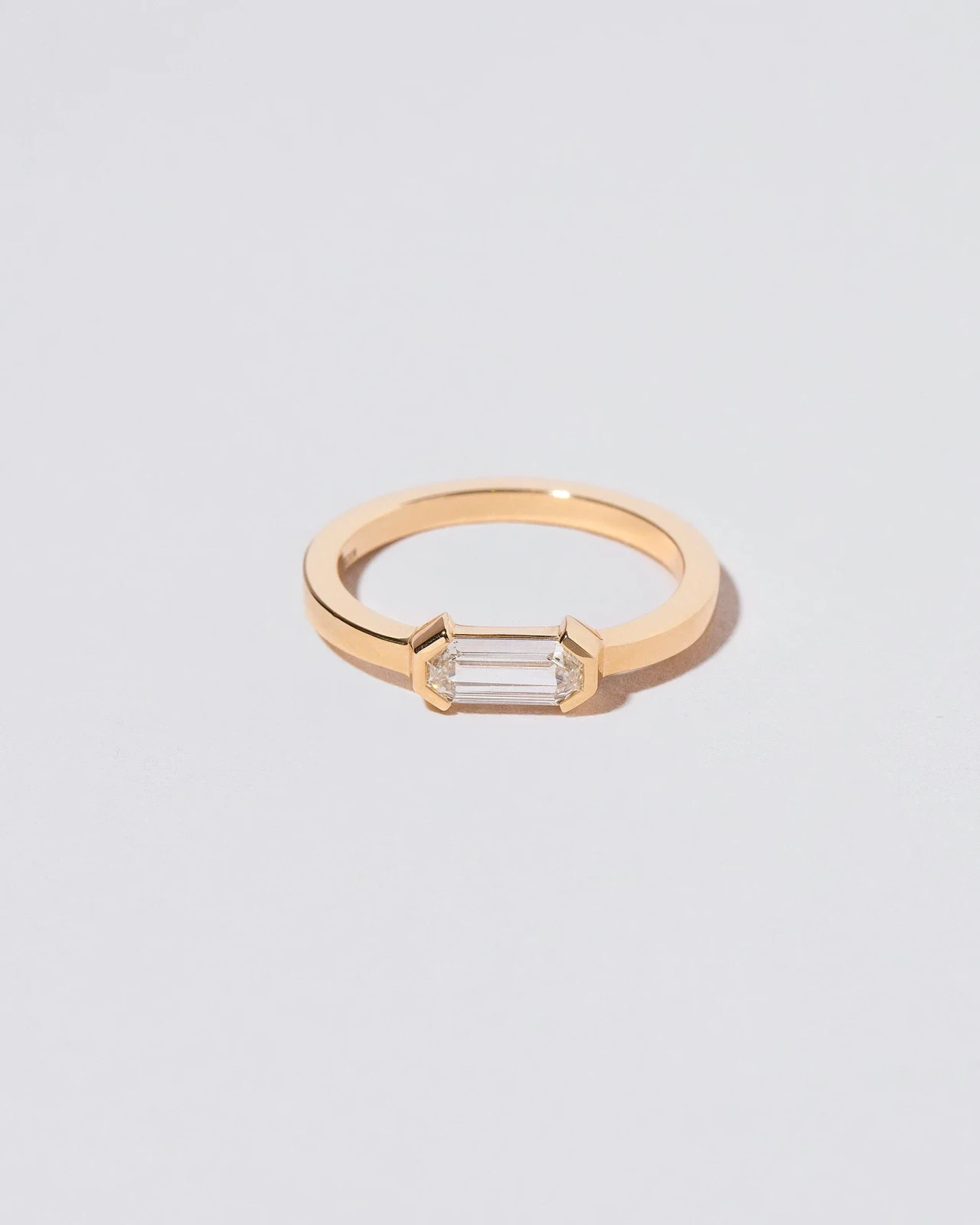 Alcon Ring