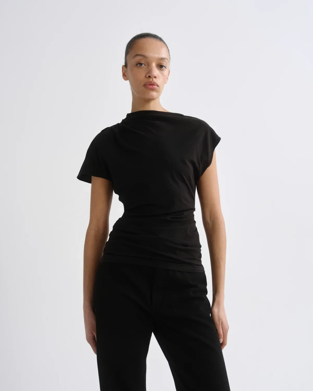 Beckly Tee in Black