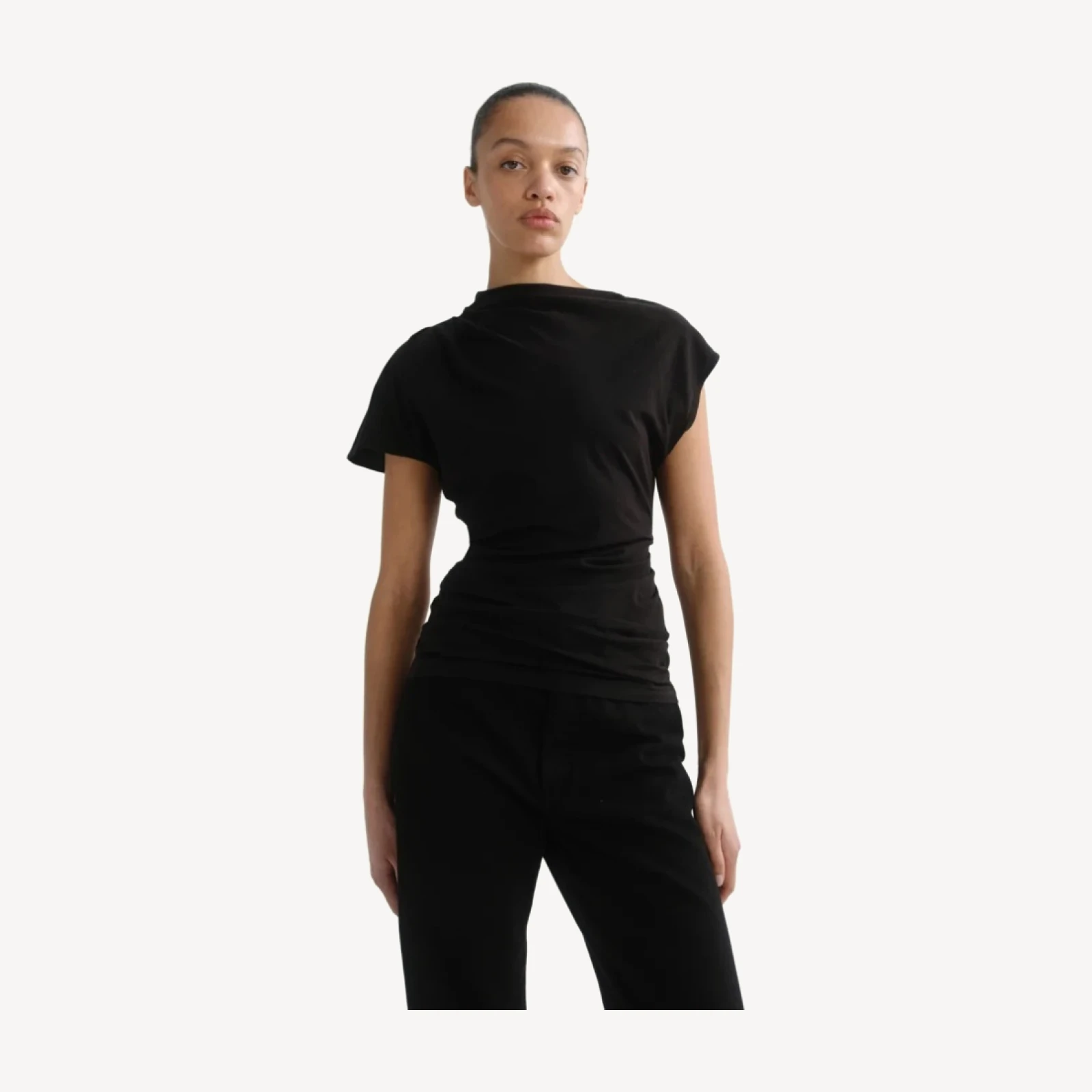 Beckly Tee in Black