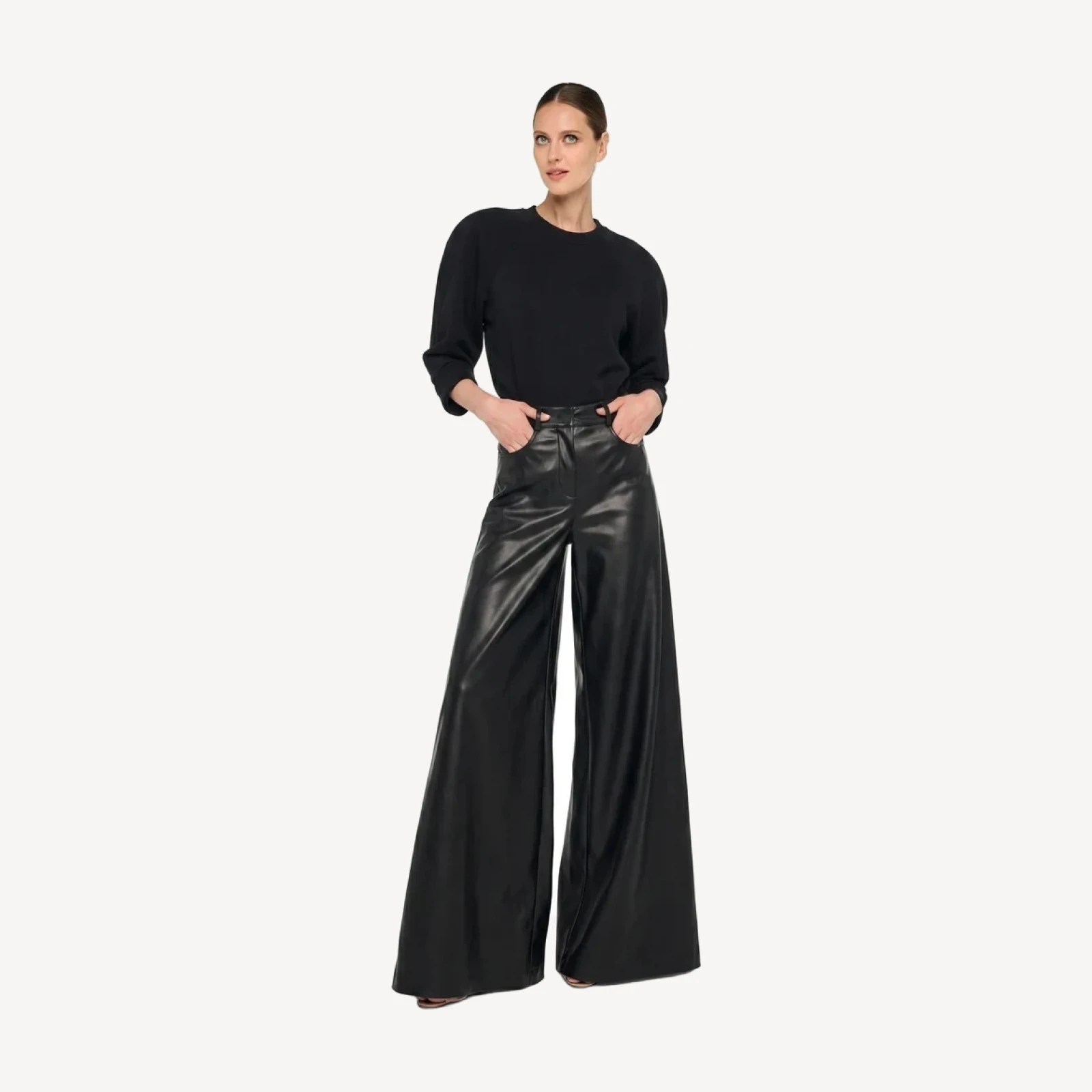 WIDE LEG JEAN