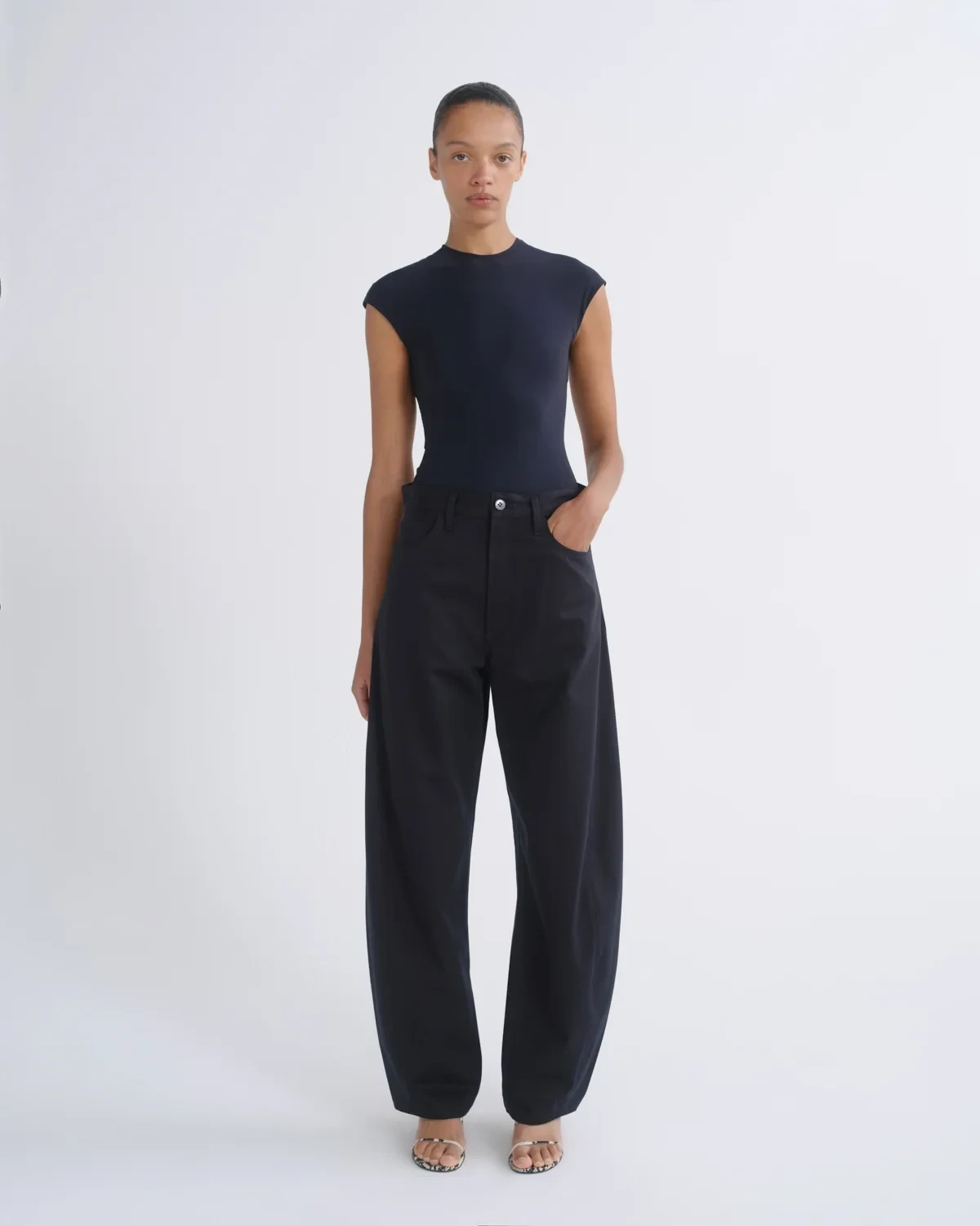 Luna Trouser in Obscura
