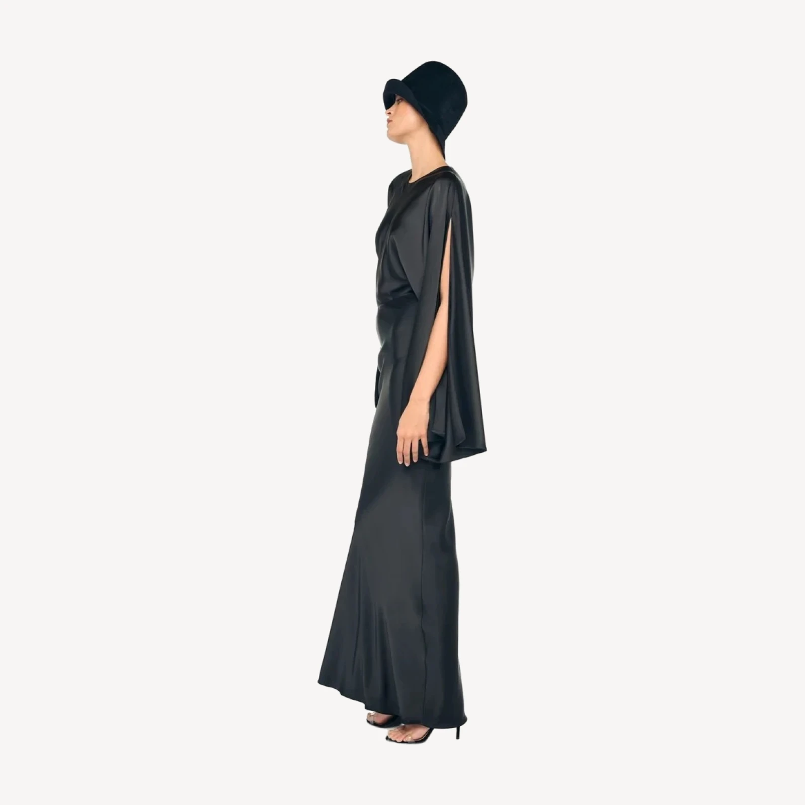 REVERSE OBIE GOWN LONG SLEEVE