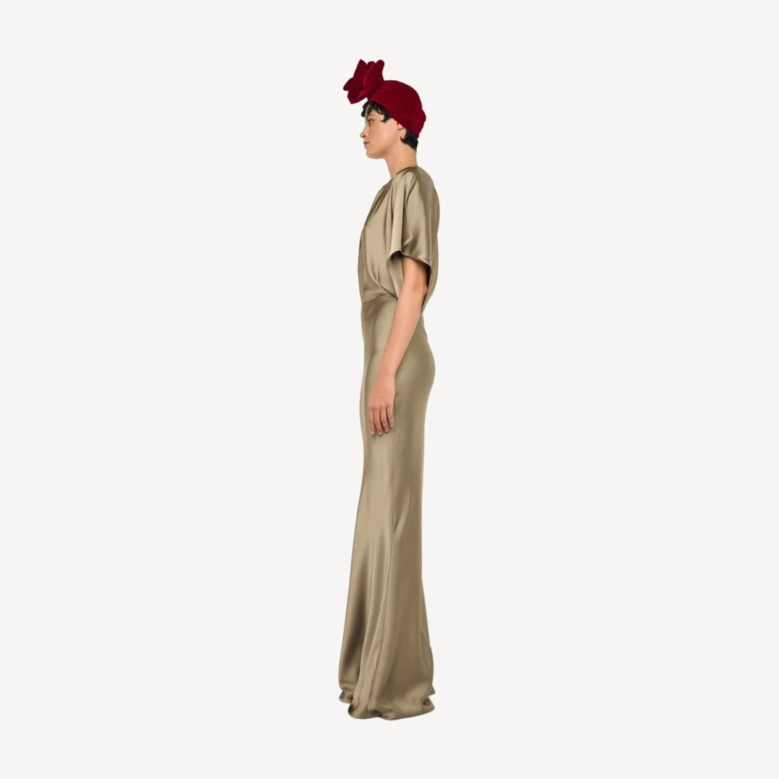OBIE GOWN