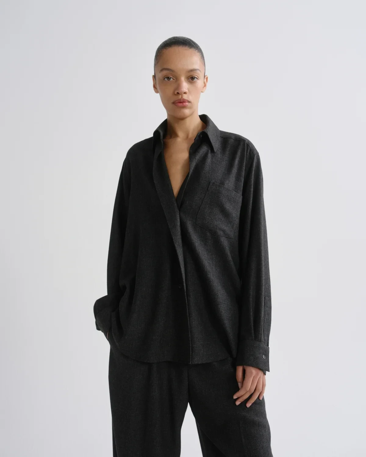Aris Shirt (Wool) in Charcoal Heather
