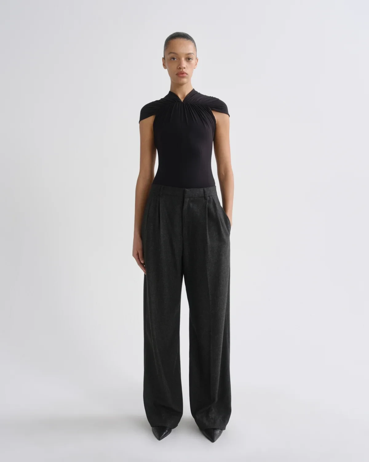 Sathia Trouser (Wool) in Charcoal Heather