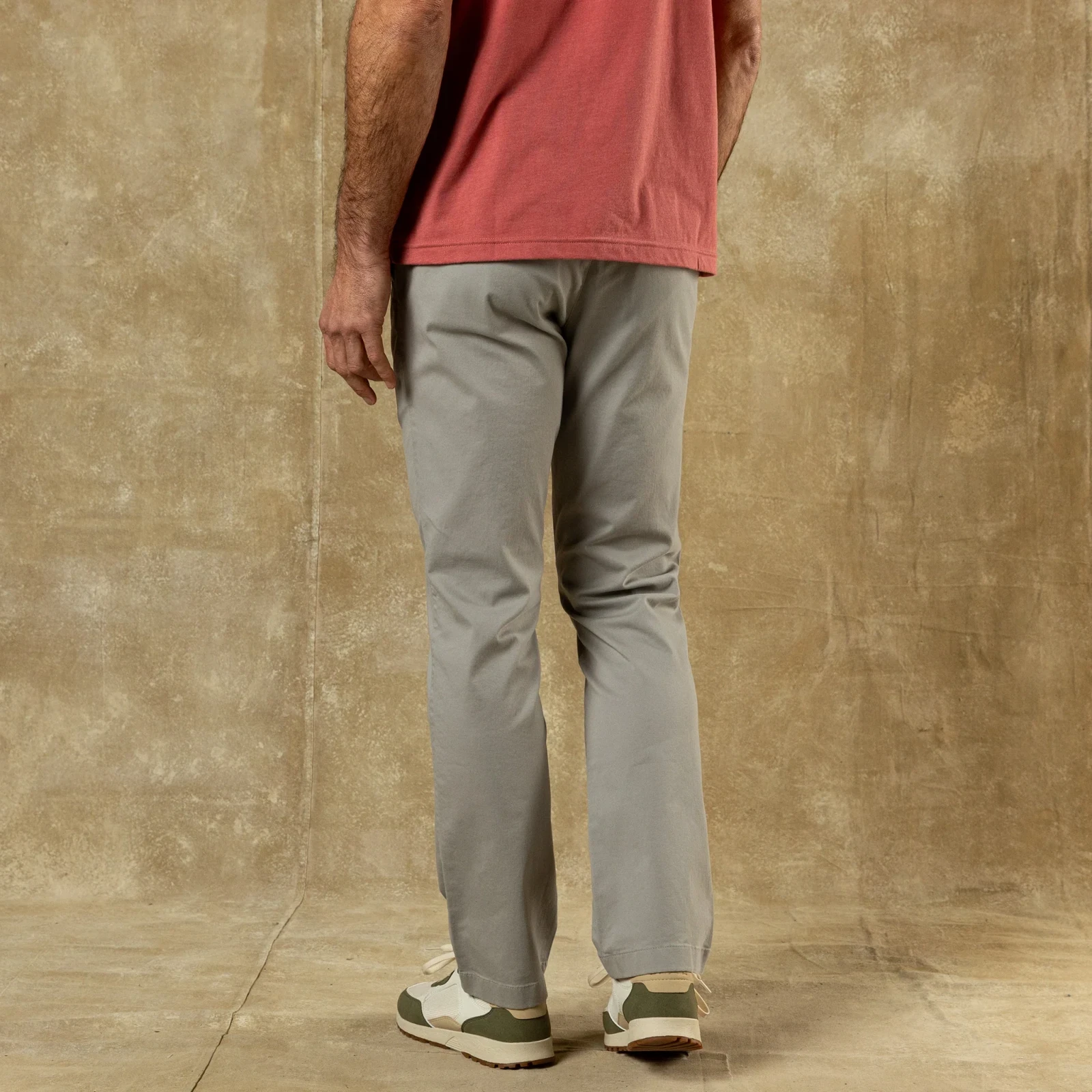 Classic Fit Gold School Chino - Dove Grey, photo 2
