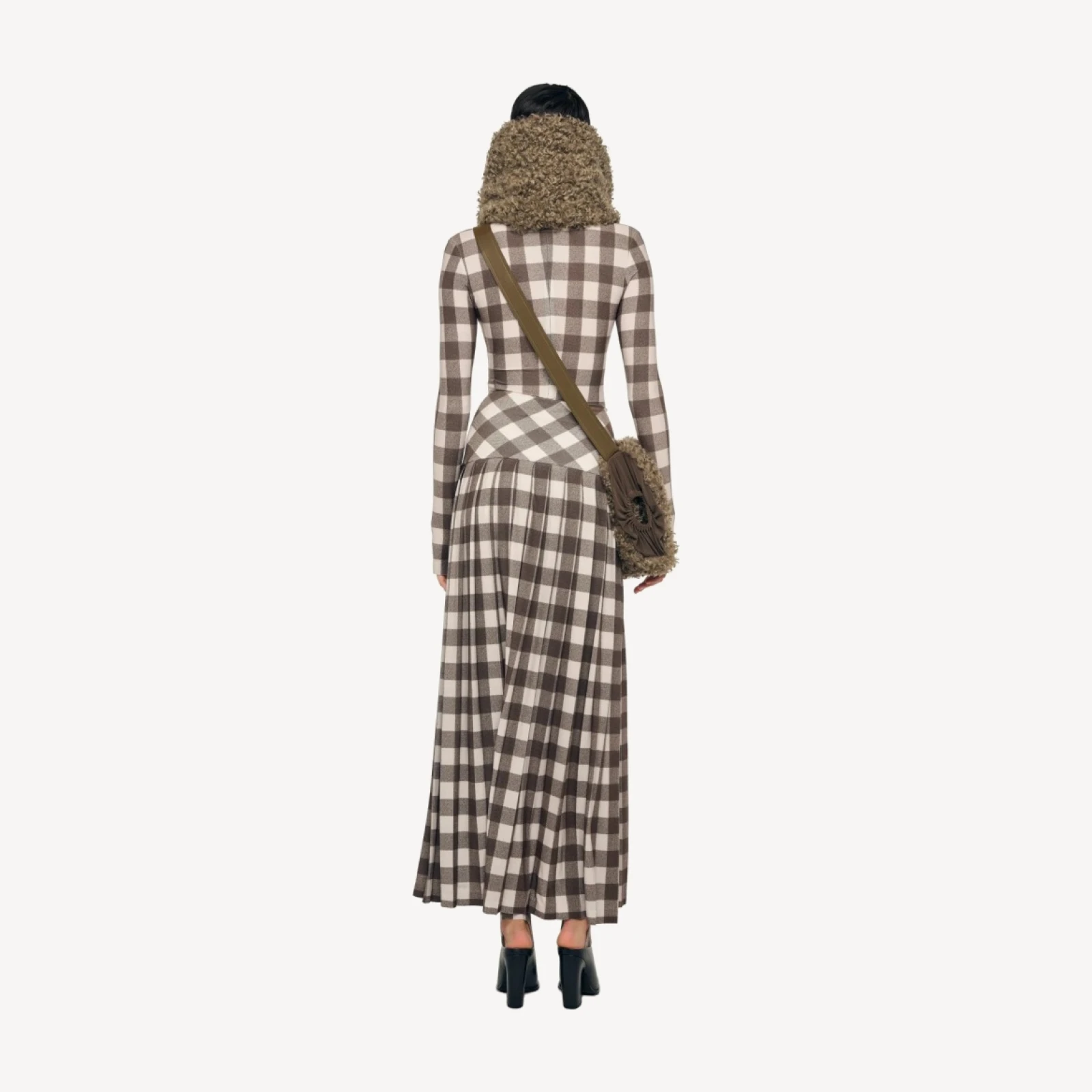 PLEATED LONG SKIRT W/ SLIT