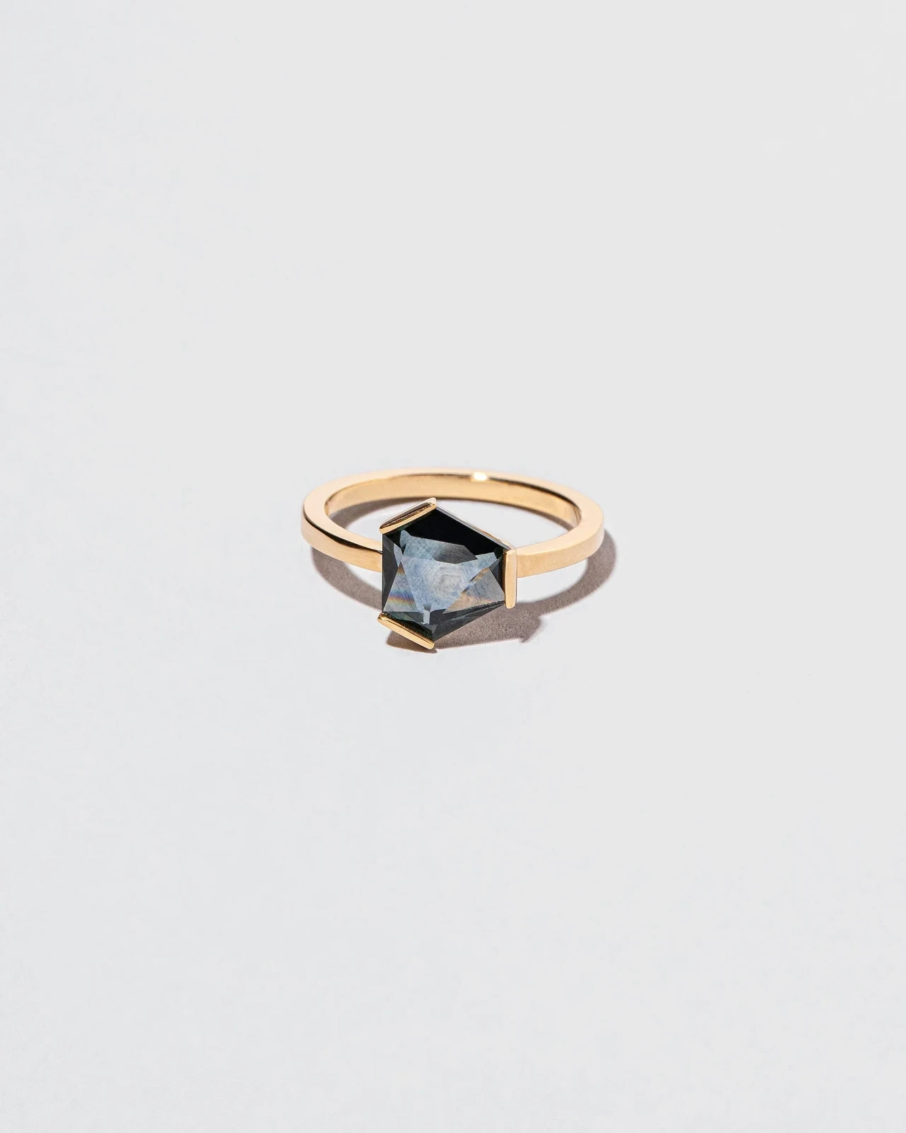 Audrey II Ring