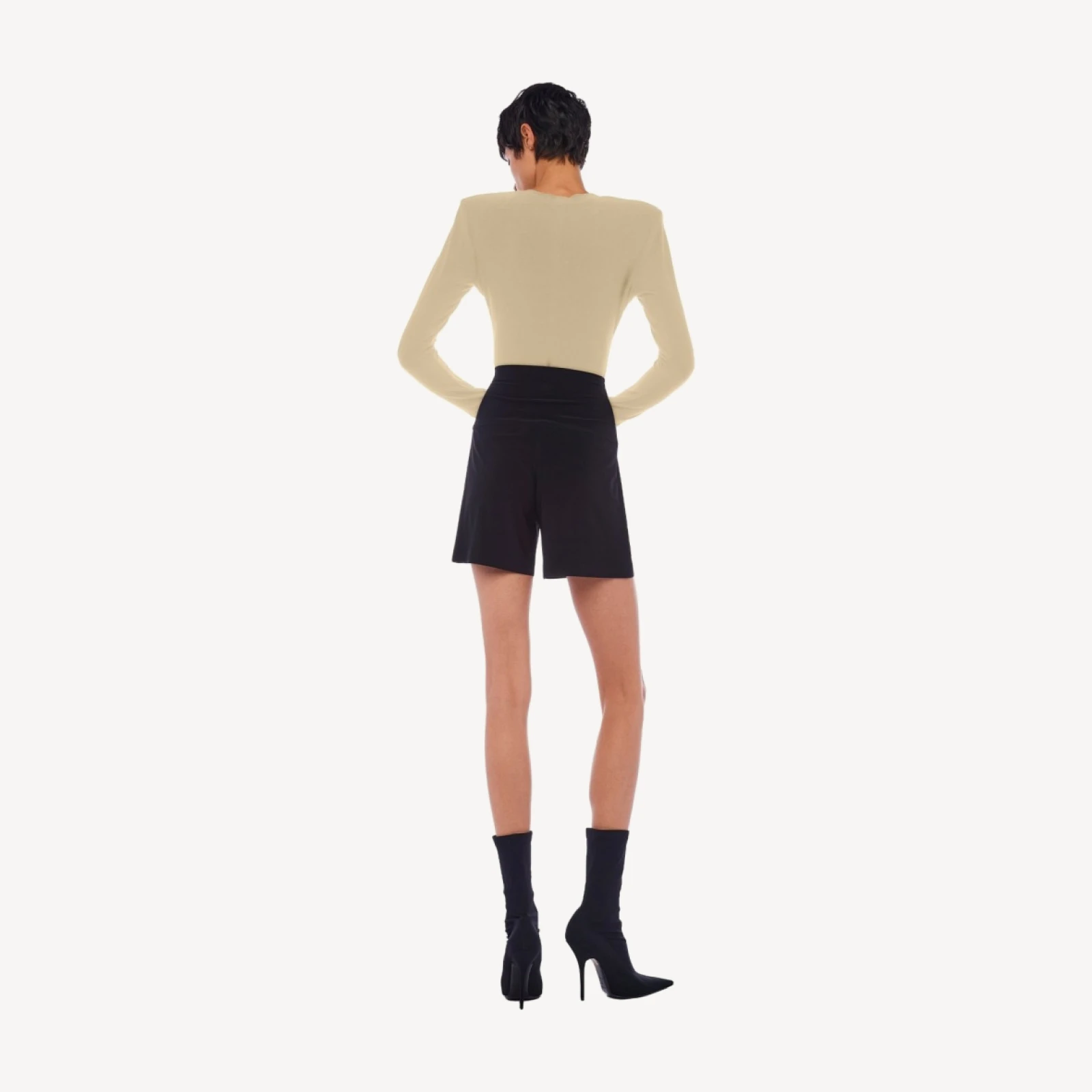 SHOULDER PAD CREW TOP