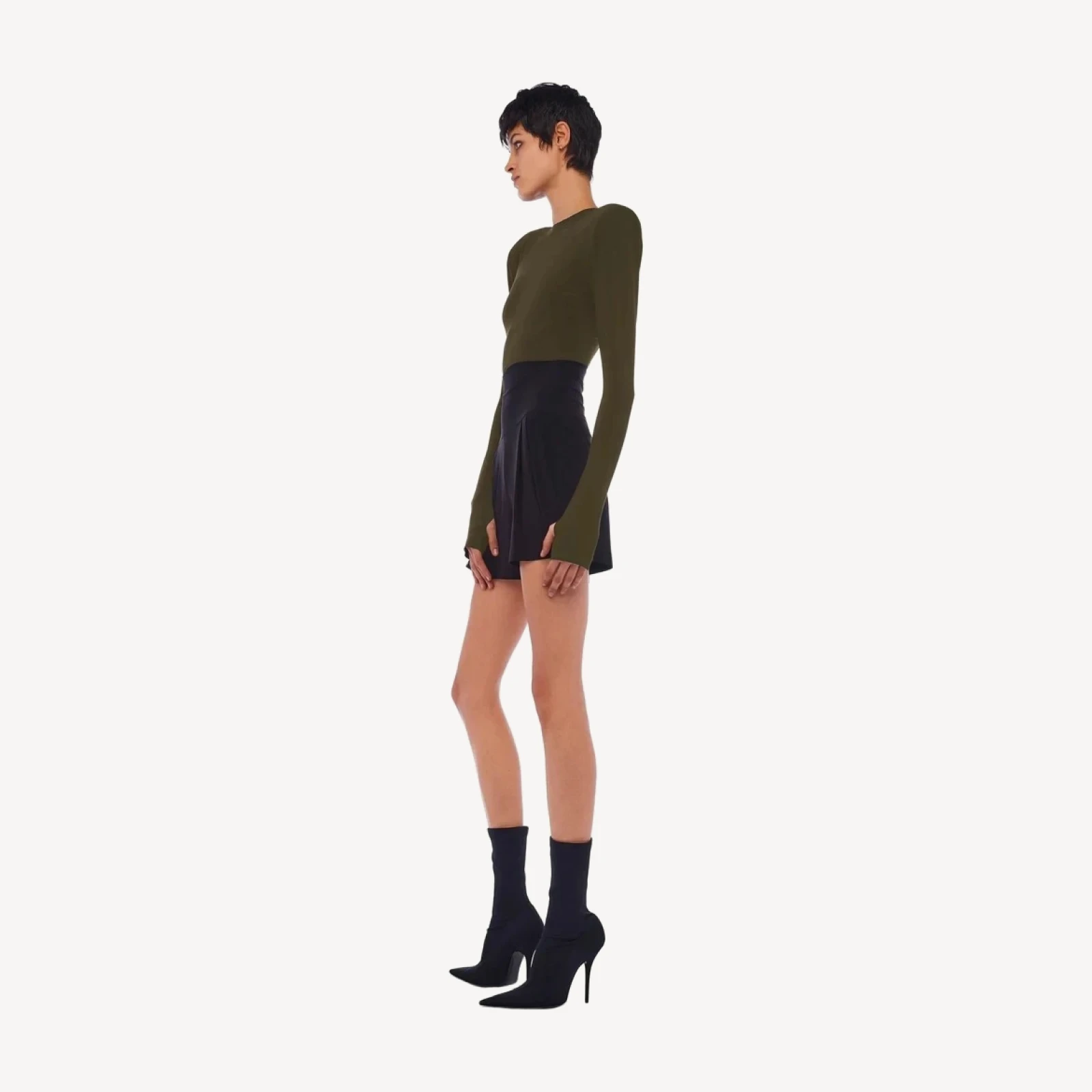 SHOULDER PAD CREW TOP