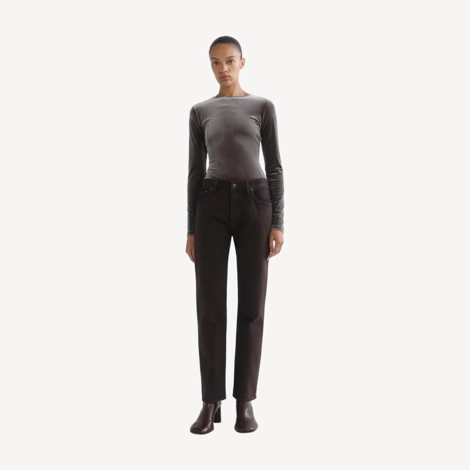 Aura Long Sleeve Bodysuit (Velvet) in Truffle