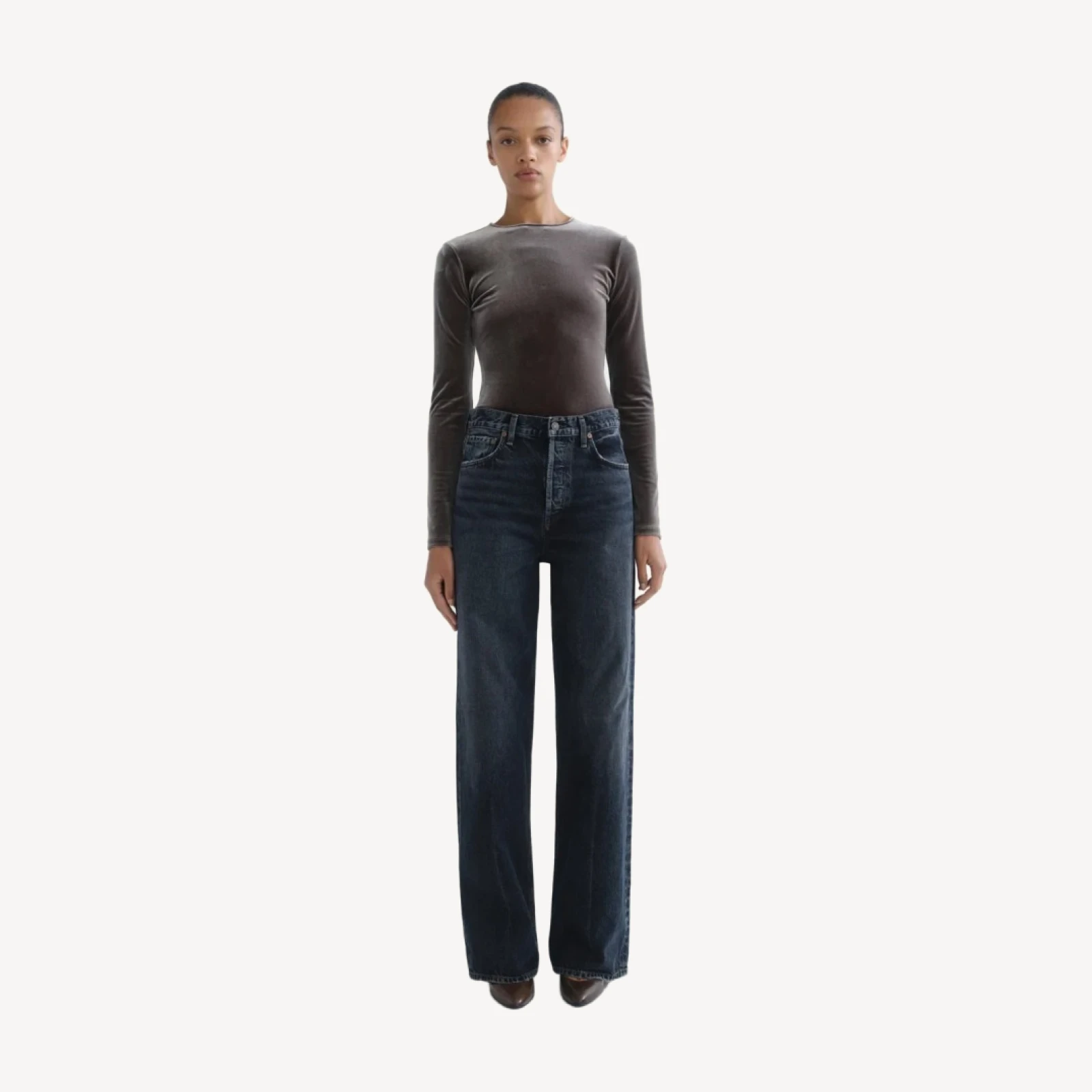 Ren Jean 32" in Central