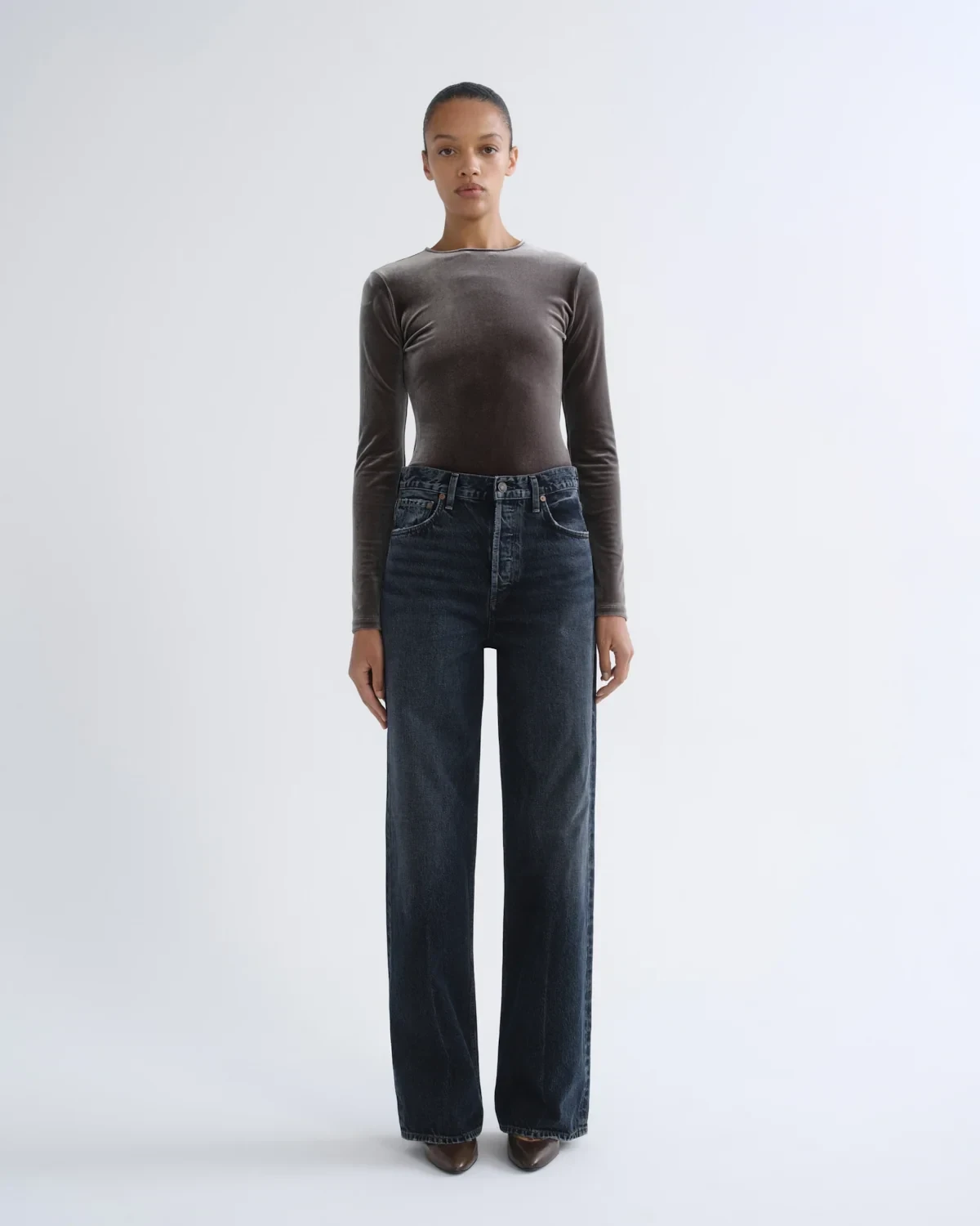 Ren Jean 32" in Central