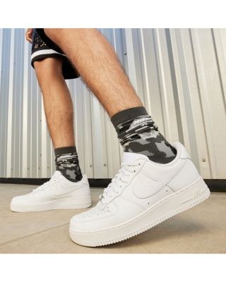 Nike Men's Air Force 1 '07 Sneakers