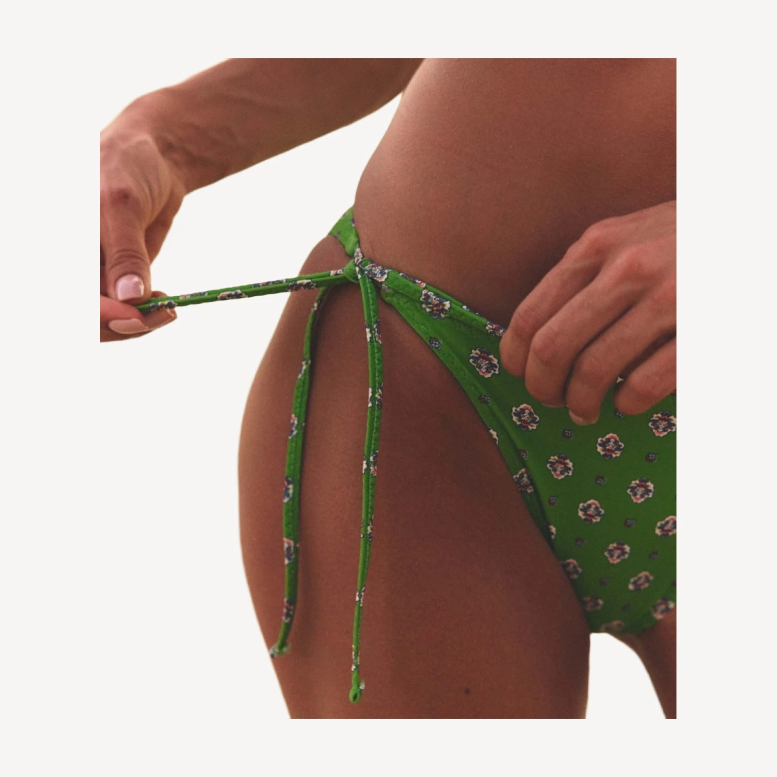 POSITANO BIKINI BOTTOM -- VERT CADIZ FOULARD