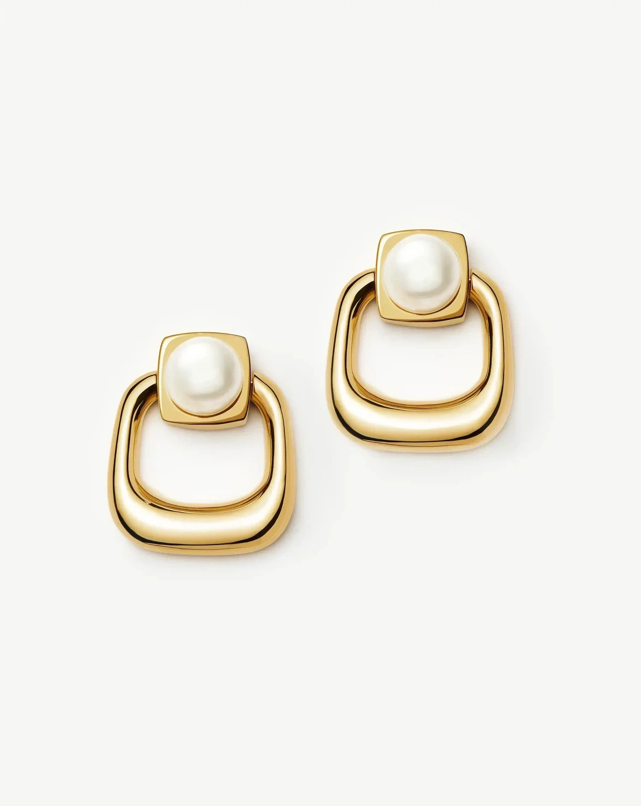 Button Pearl Statement Stud Earrings | 18ct Gold Plated/Pearl