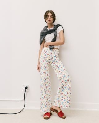 Mother The Patch Pocket Hustler Roller Sneak Jeans in Rose Bowl