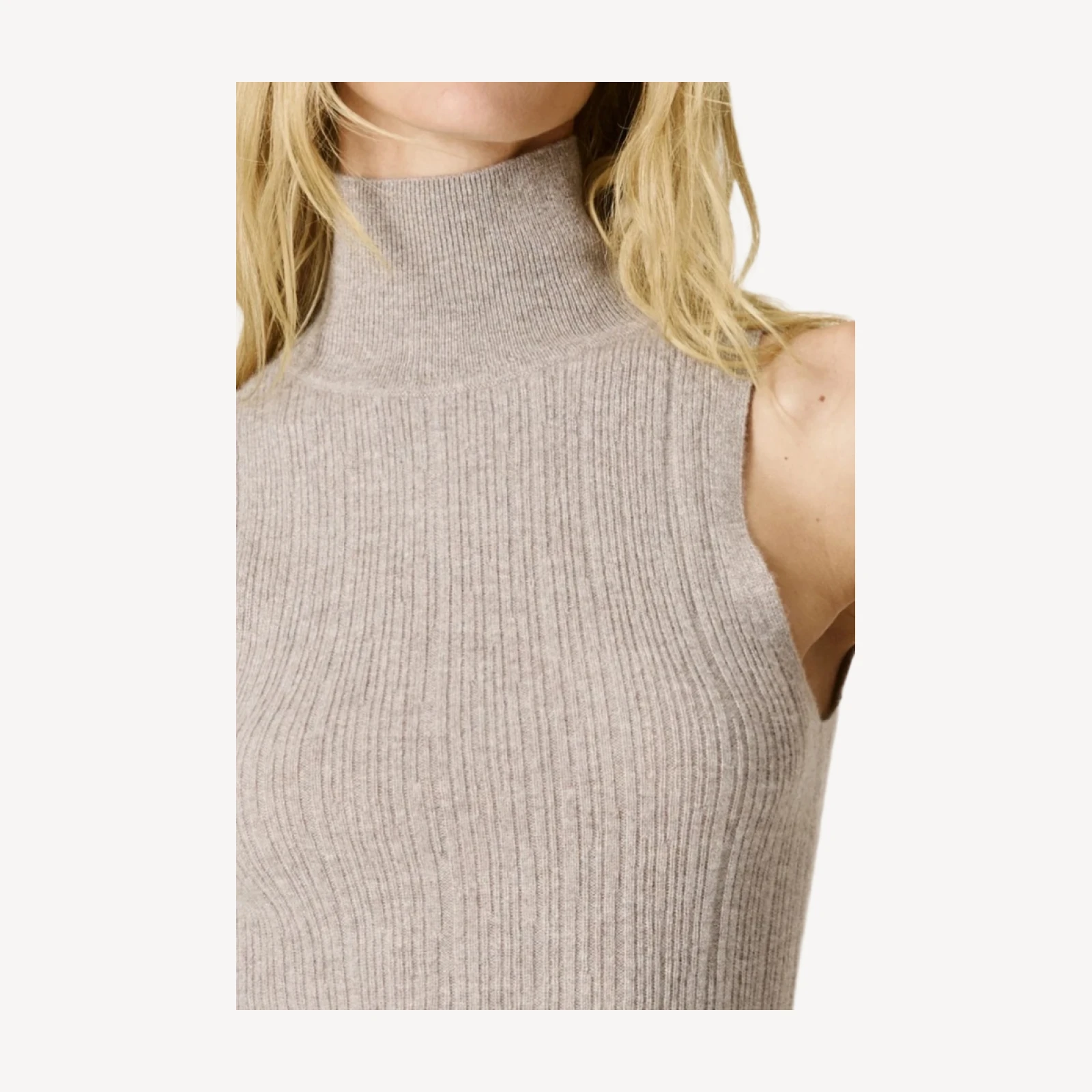 RENATA CASHMERE SLEEVELESS MOCK NECK - SMOKEY QUARTZ