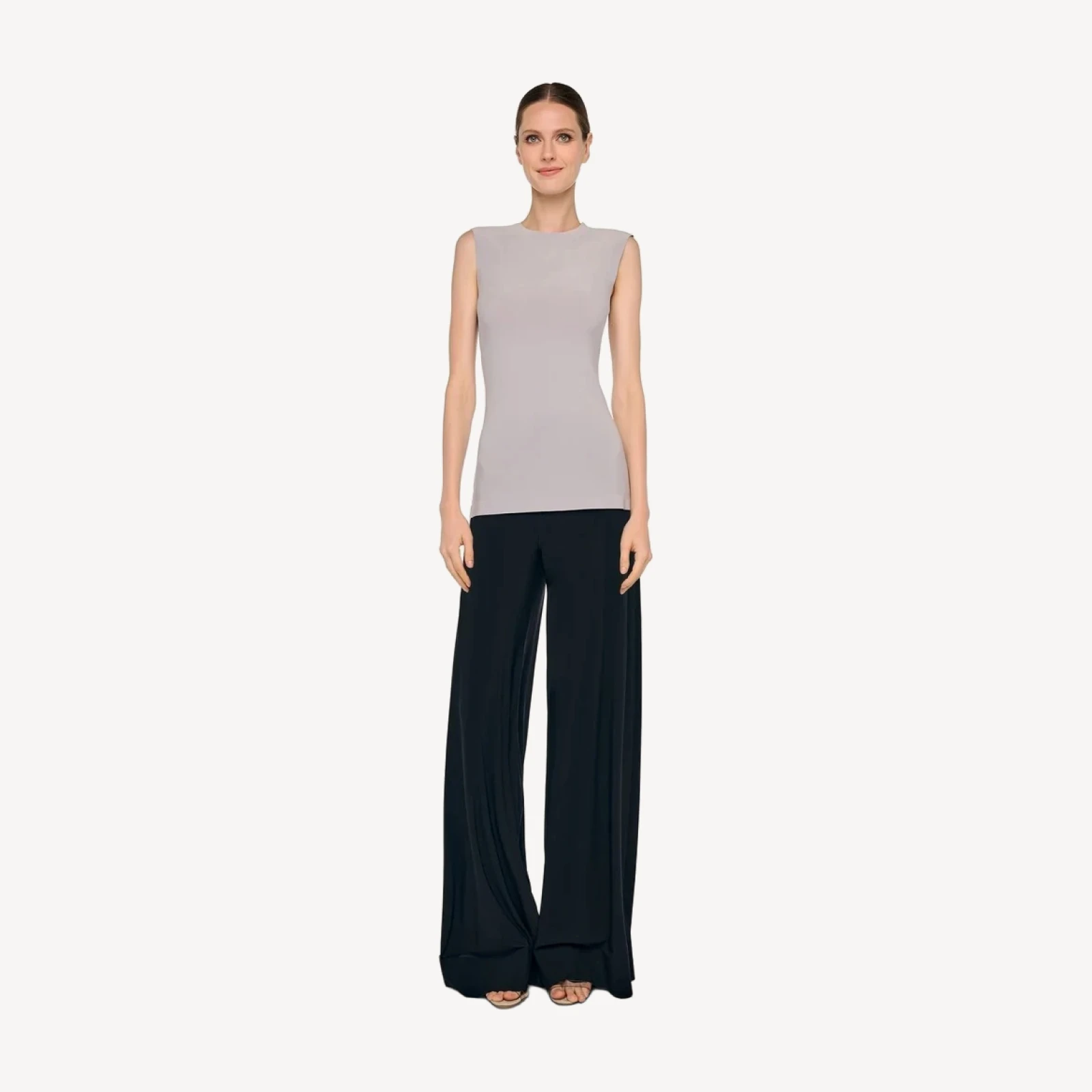 SLEEVELESS TOP