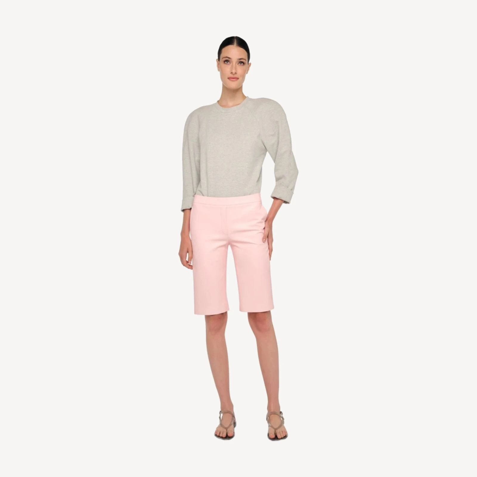 FLAT FRONT BERMUDA SHORT