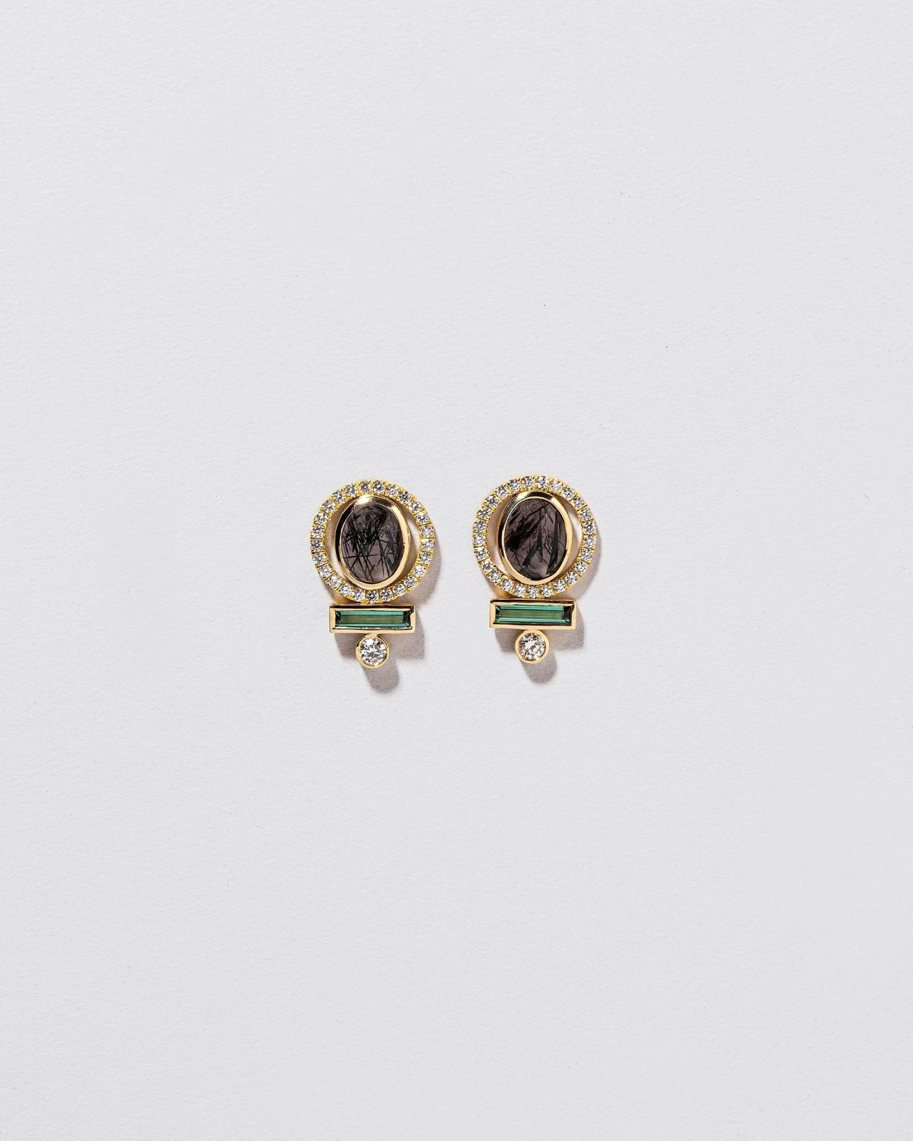 Mystical Change Earring