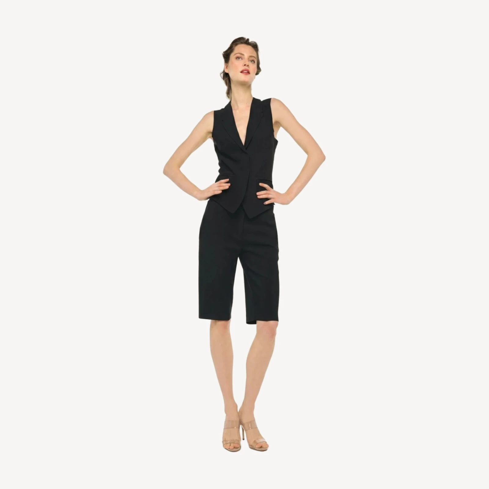 FLAT FRONT BERMUDA SHORT