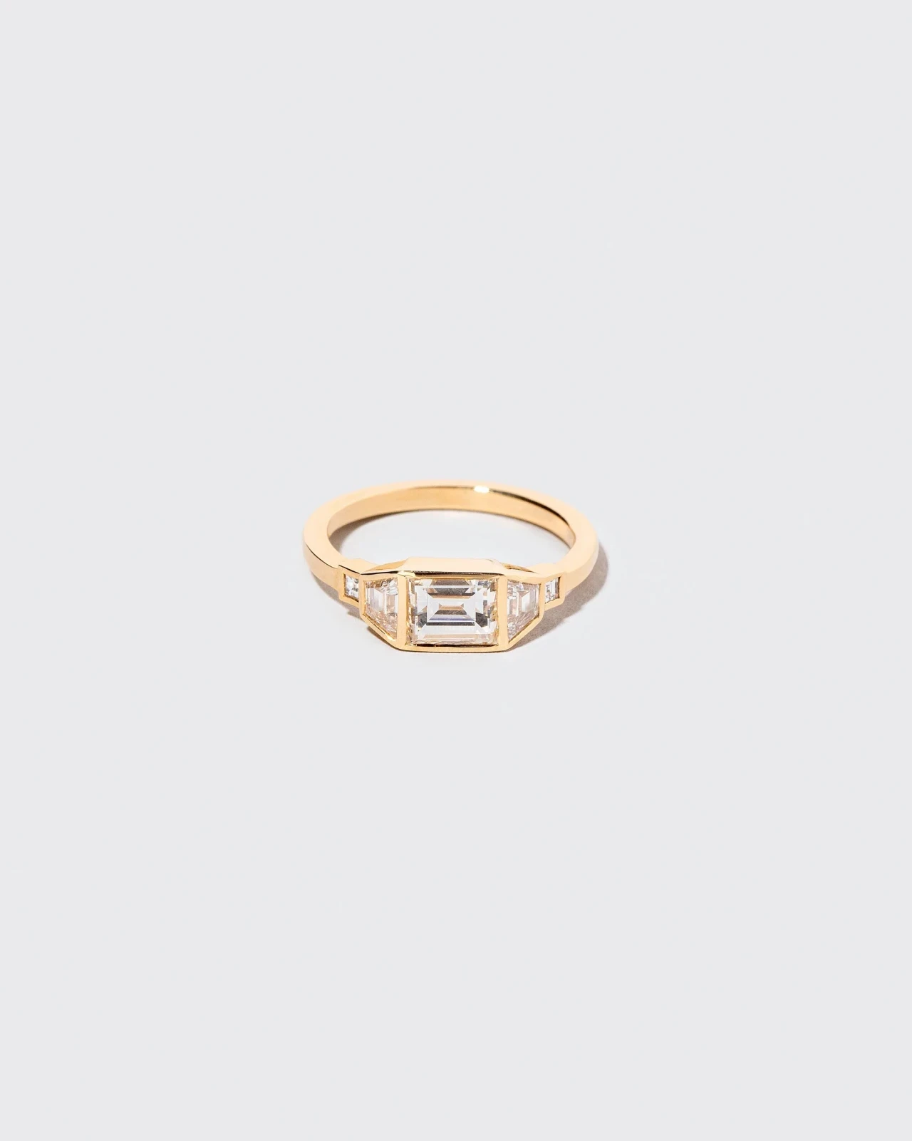 Venus Carré Ring