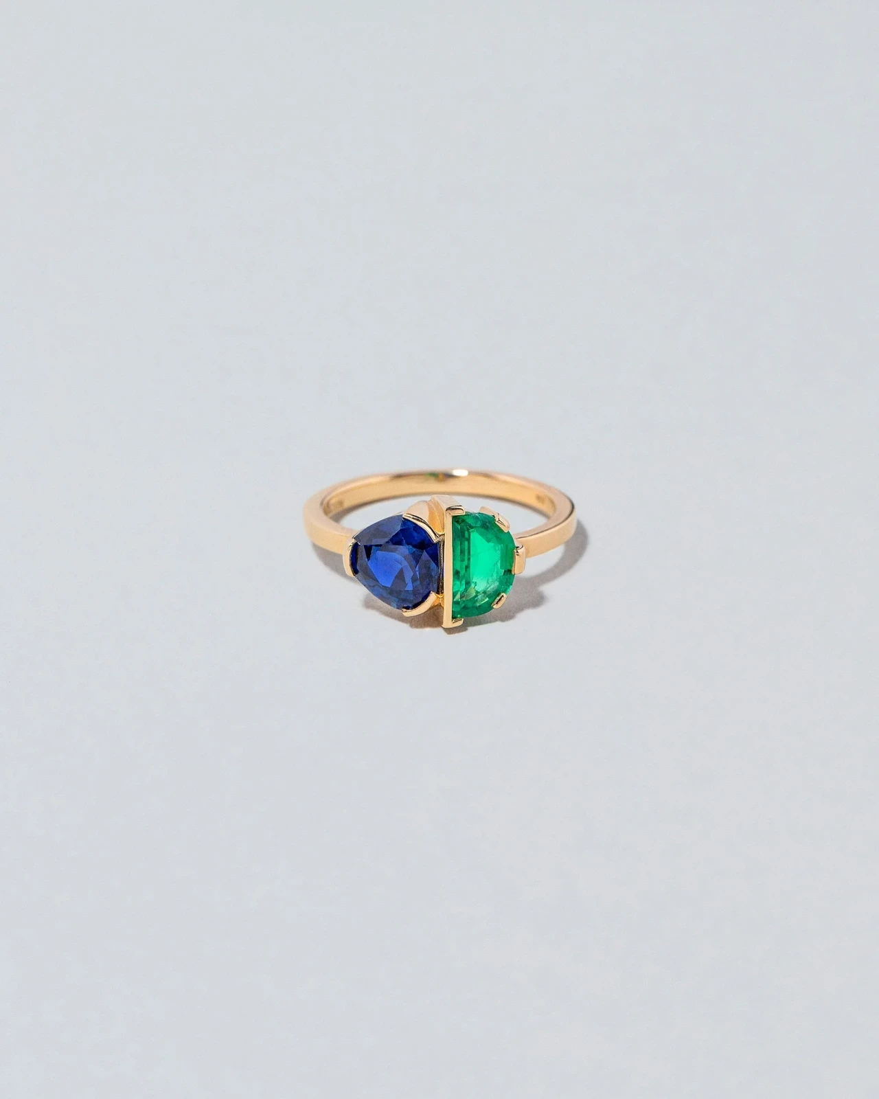 Montserrat Ring