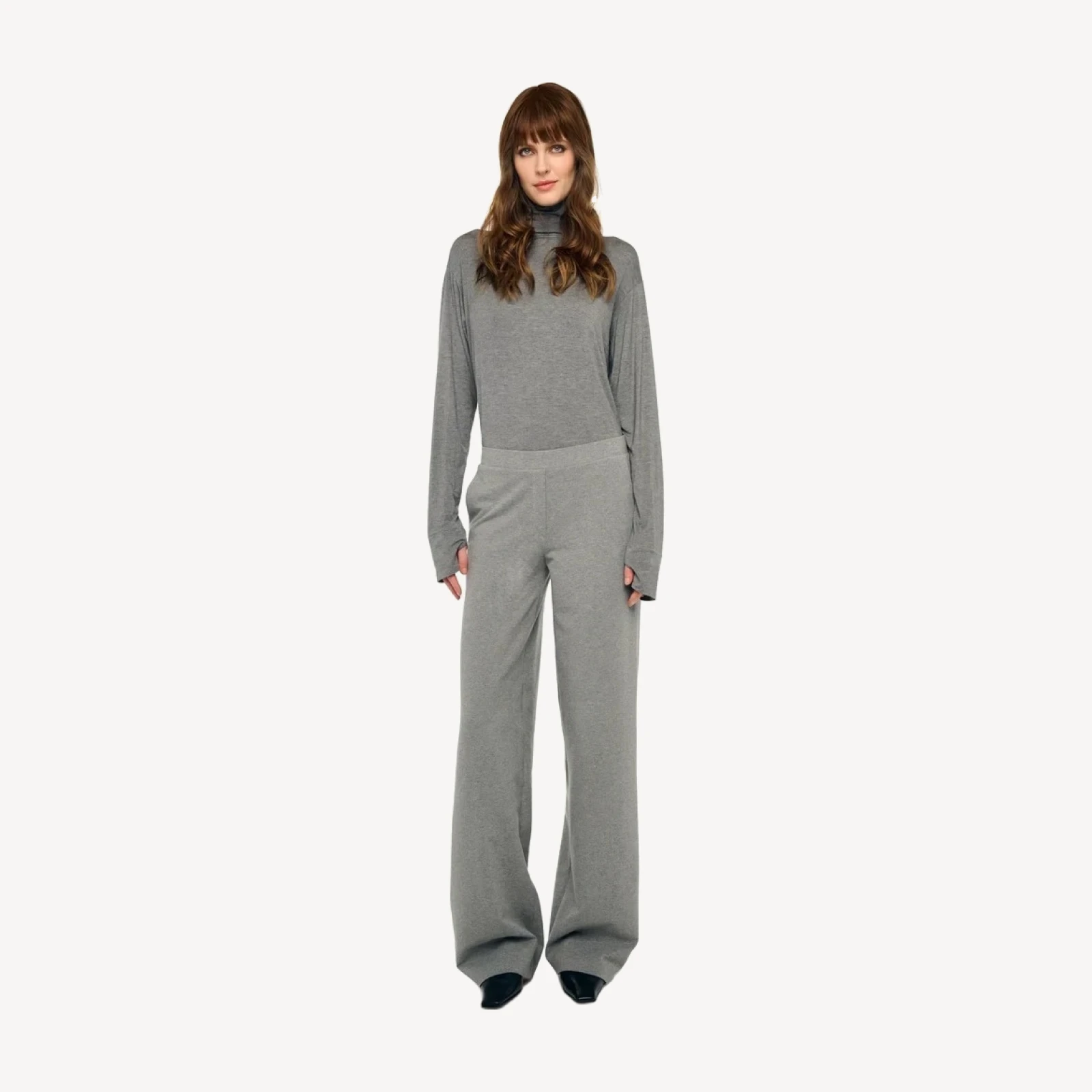 FLAT FRONT WIDE PANT