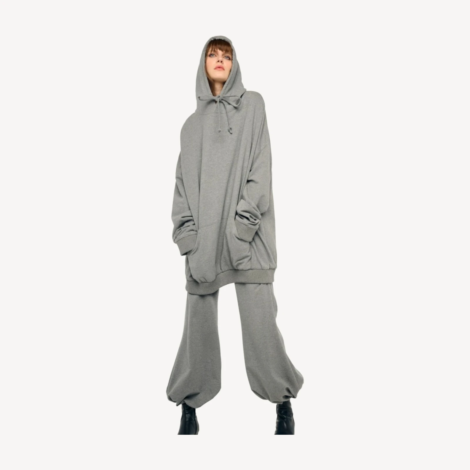 OVERSIZED BOYFRIEND HOODIE