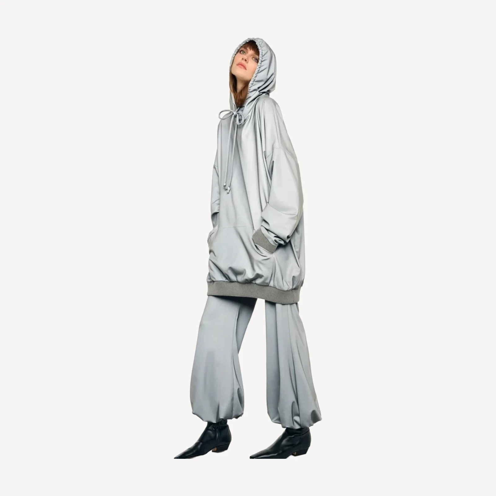 OVERSIZED BOYFRIEND HOODIE