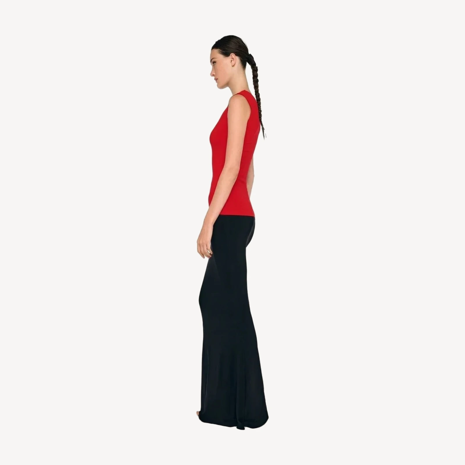 SLEEVELESS TOP