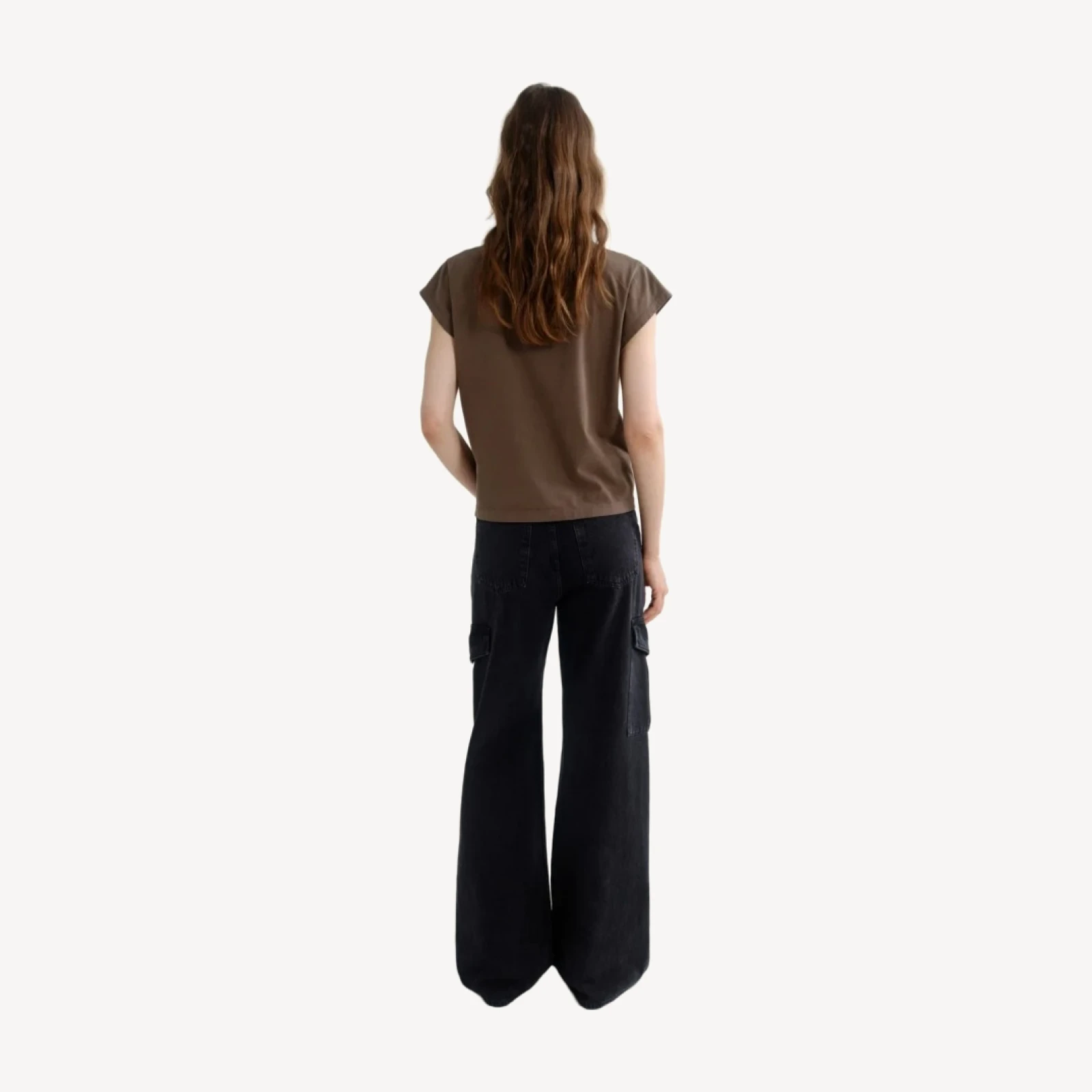 Minka Cargo (Weightless) in Vanta