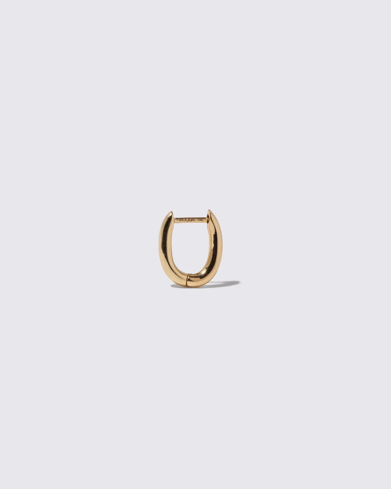 Styling Huggie Hoop Earring Single