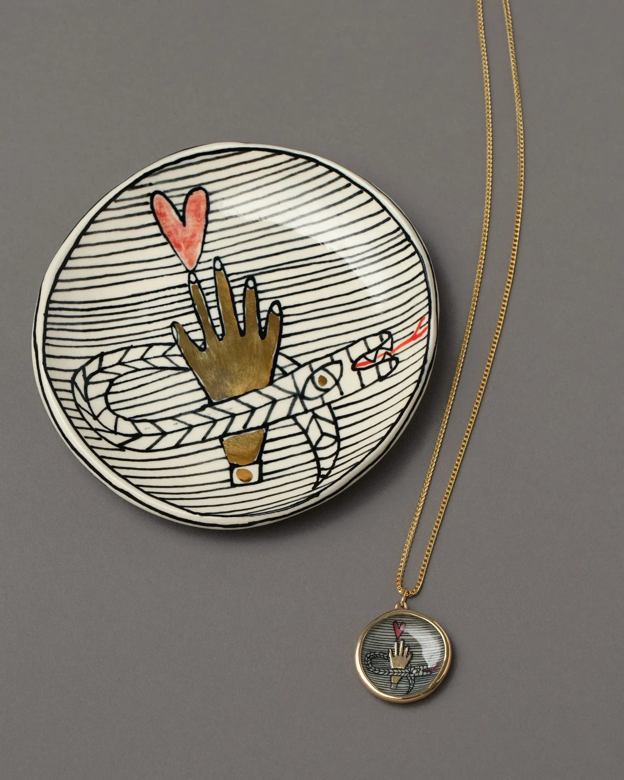 An Homage to Suzanne - Pendant Necklace & Mini Dish